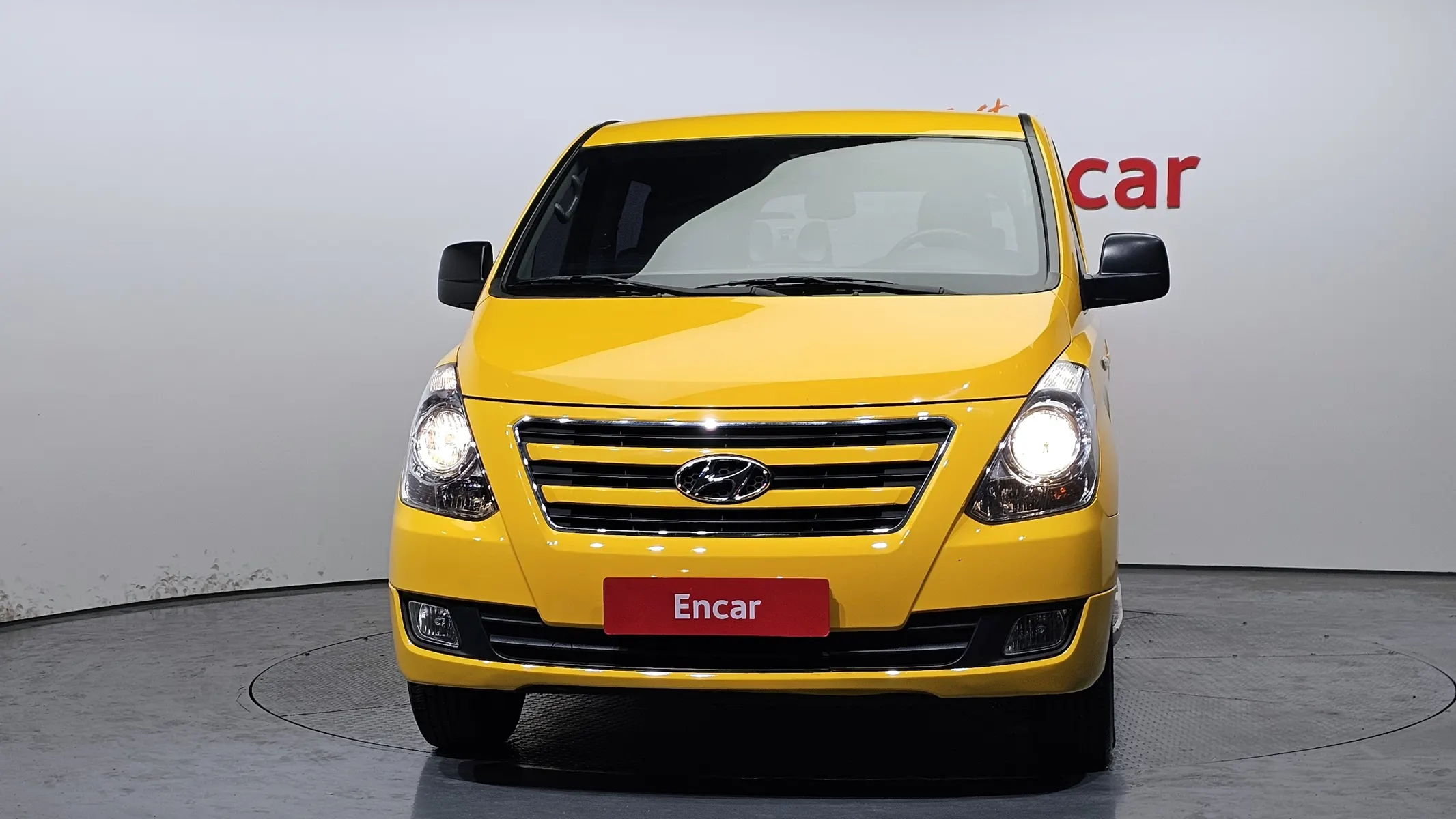Hyundai Grand Starex 12 LPi 2015 3/21