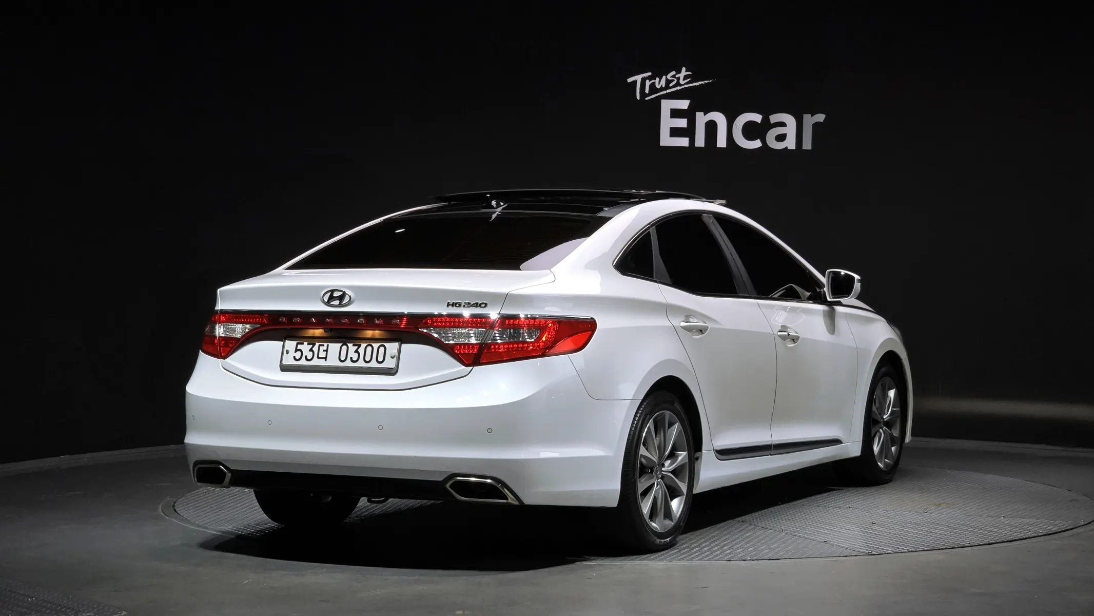 Hyundai Grandeur HG HG240 2016 2/21
