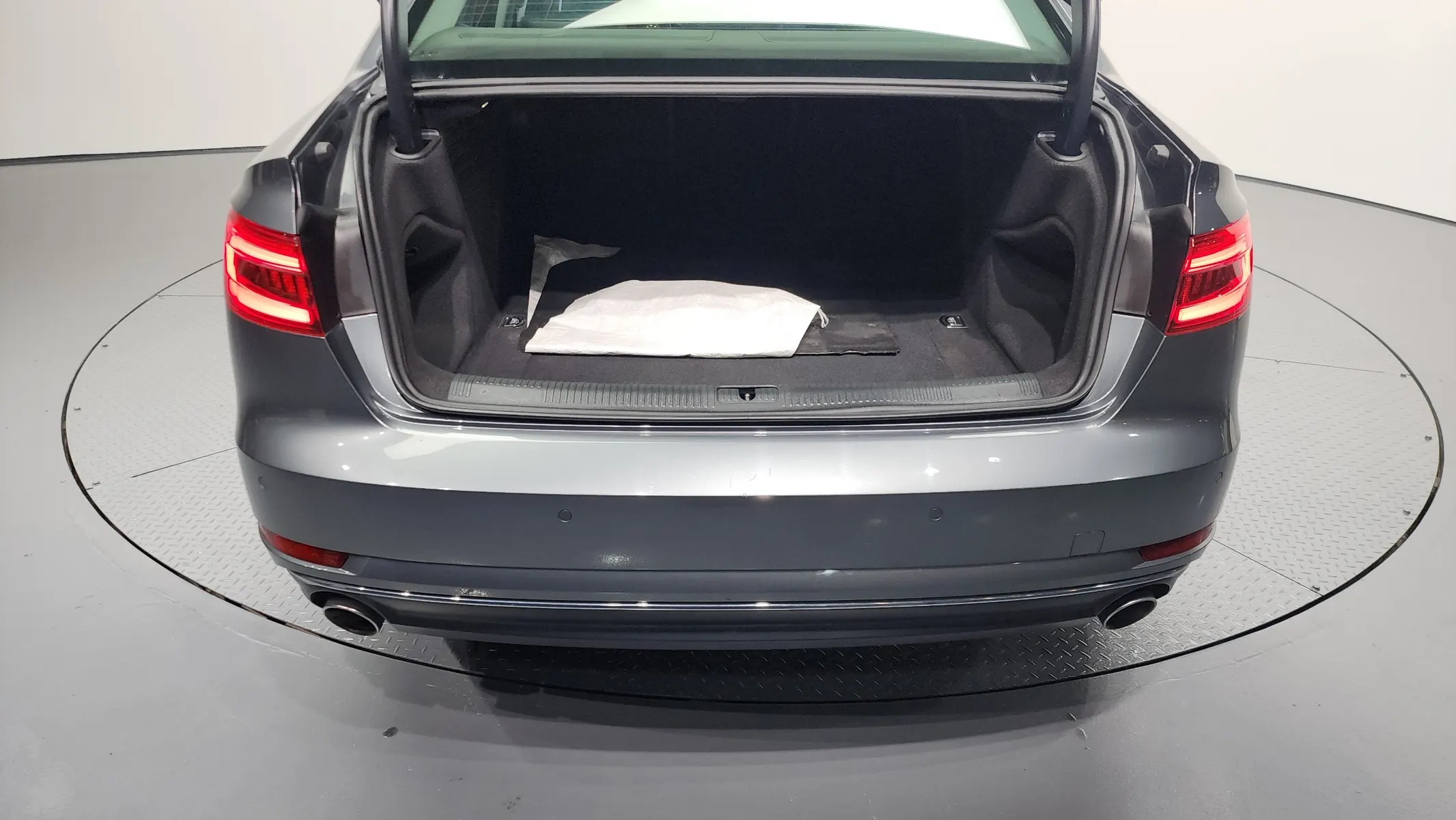 Audi A4 (B9) 45 TFSI 2016 20/21