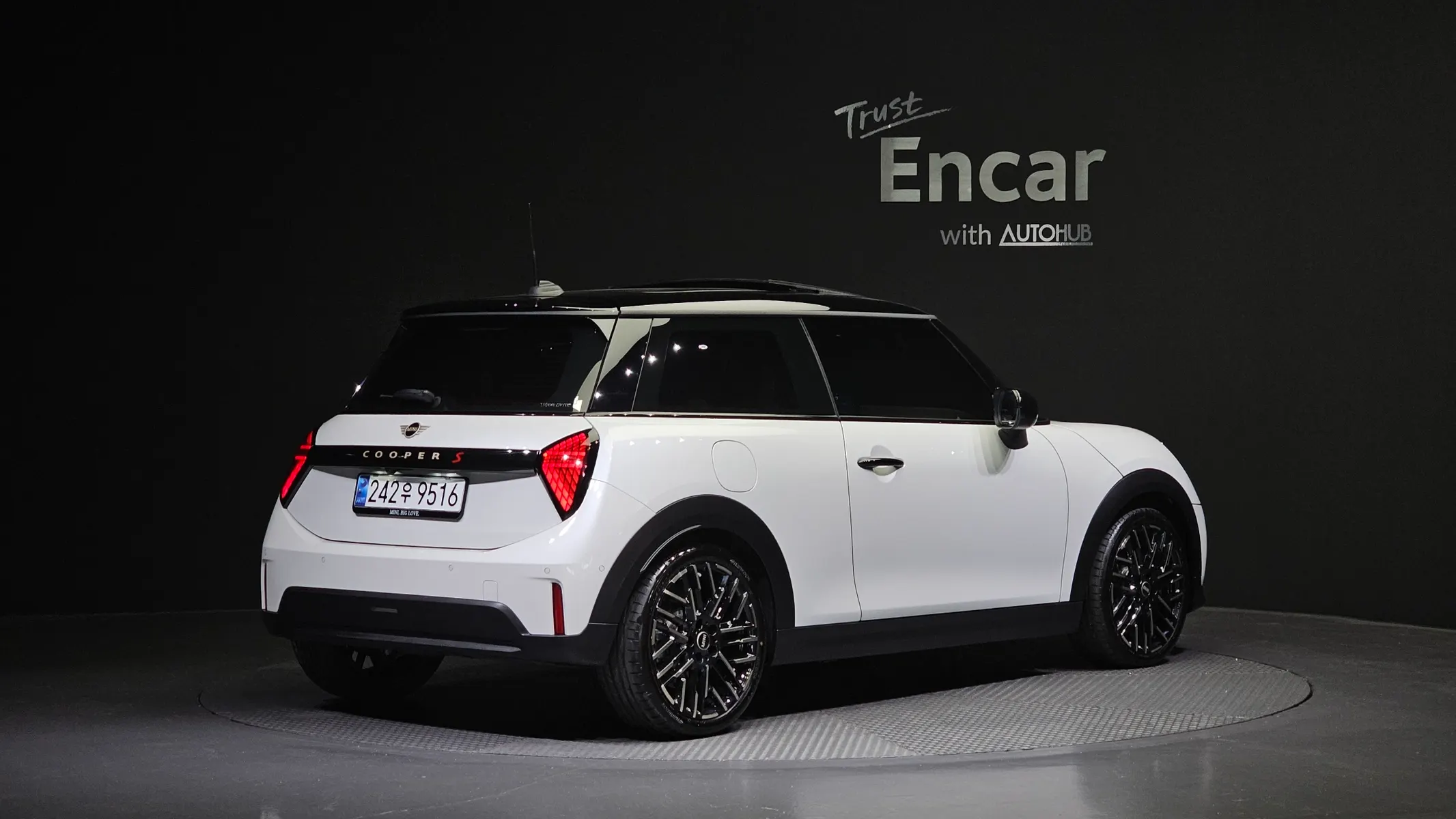 MINI S 4 2024 2/21
