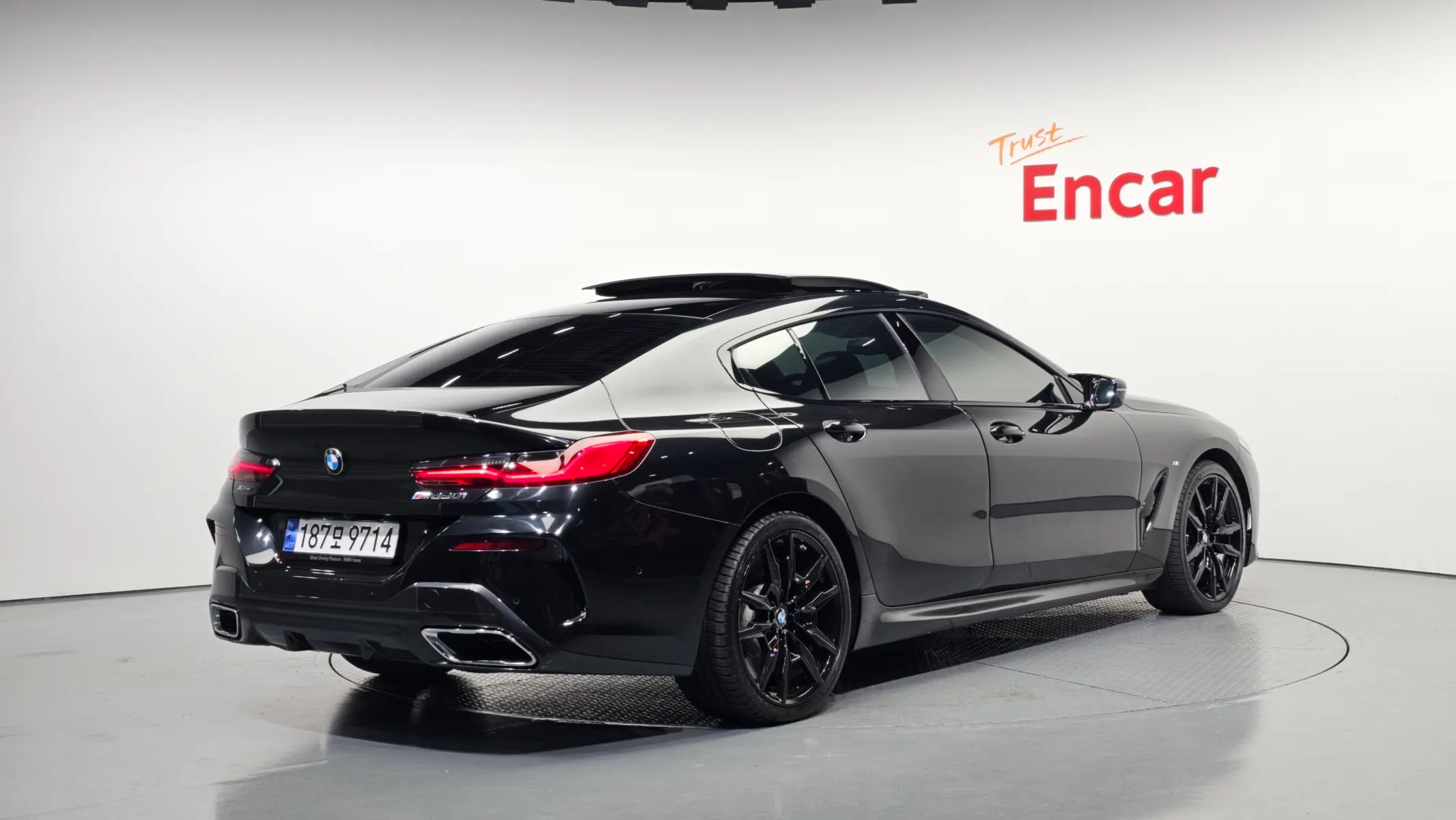 BMW 8 Series (G15) M850i xDrive 2023 2/21
