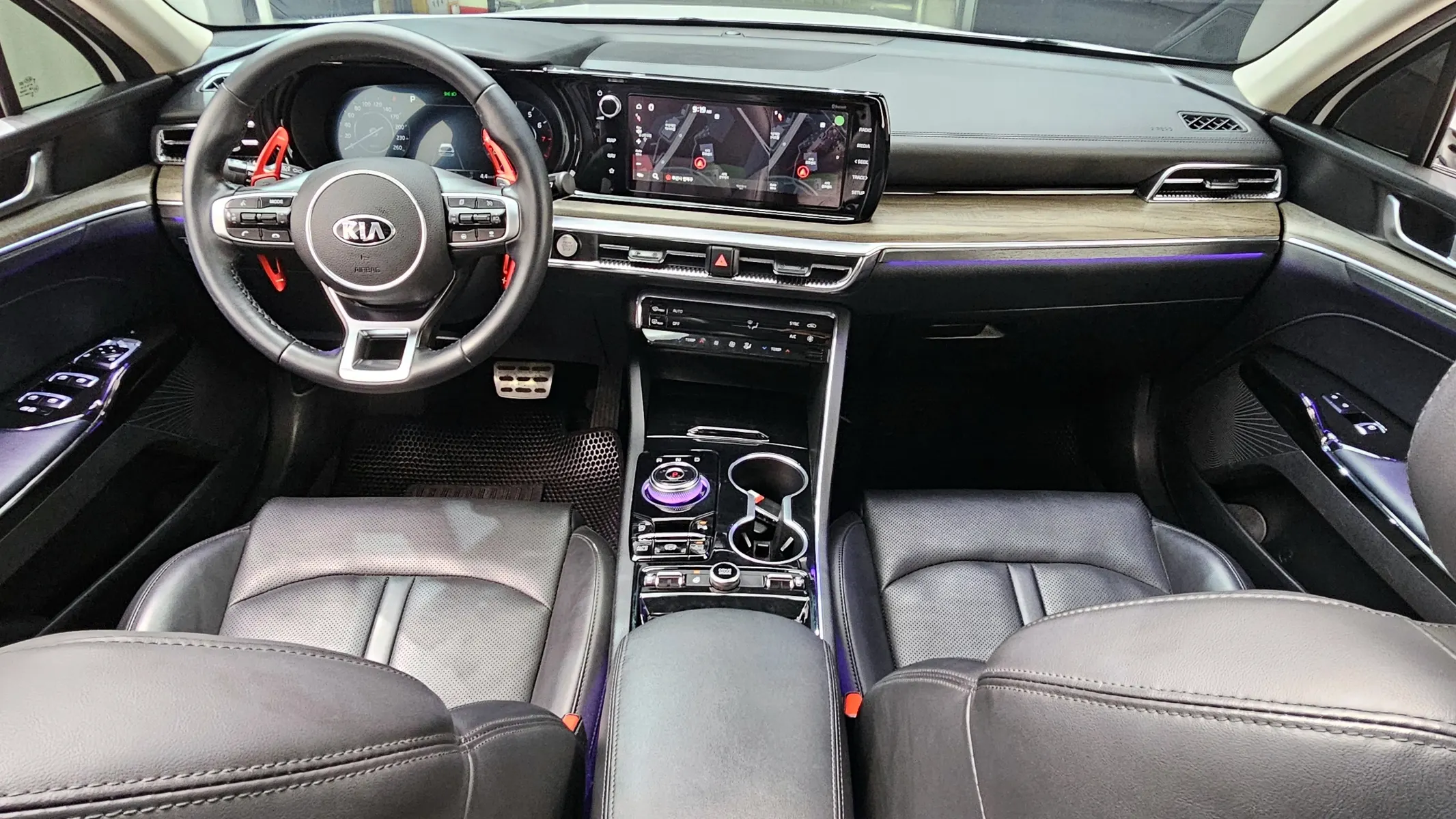 Kia K5 3 2.0 2020 4/5
