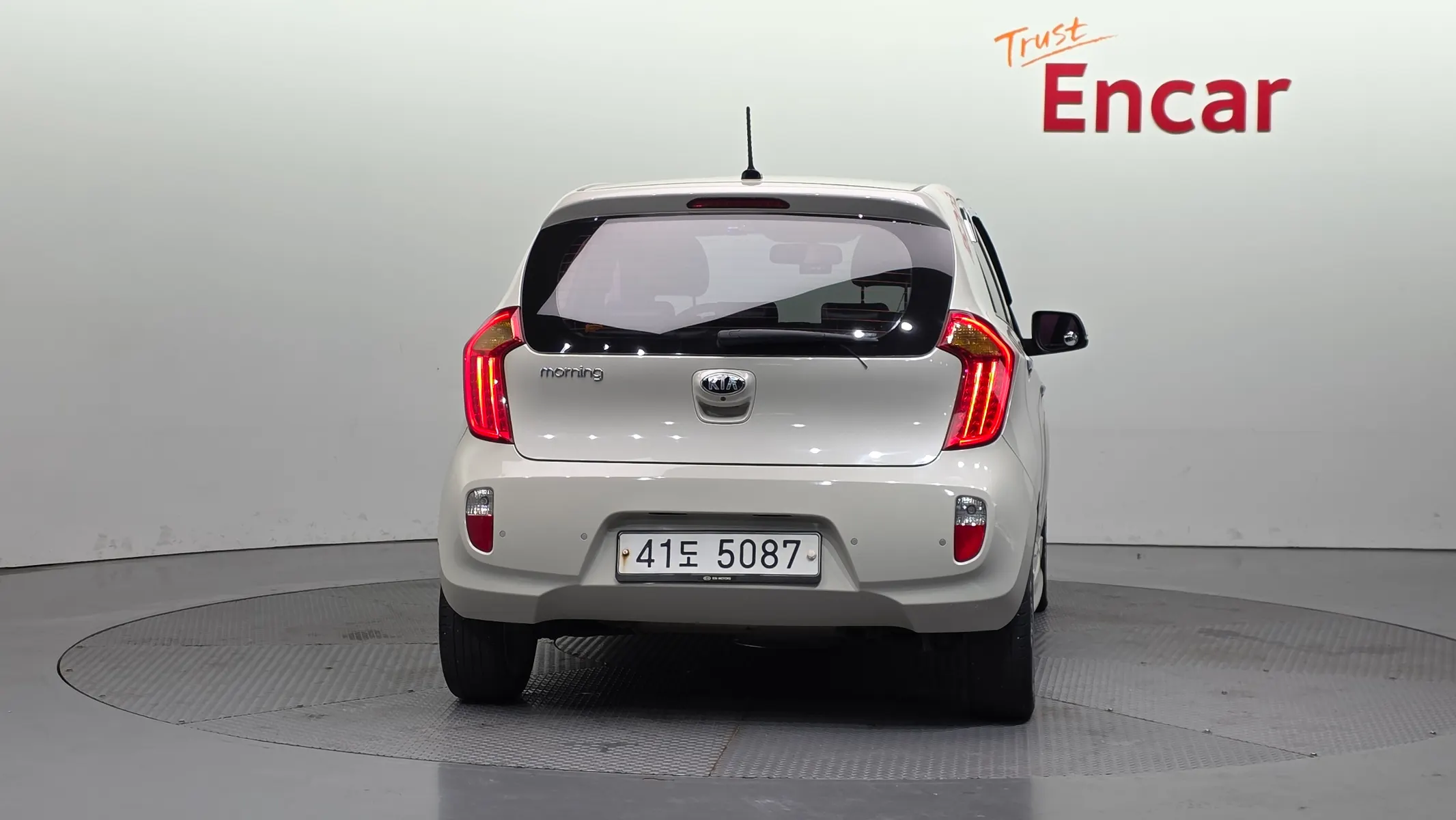 Kia 모닝 2013 3/5