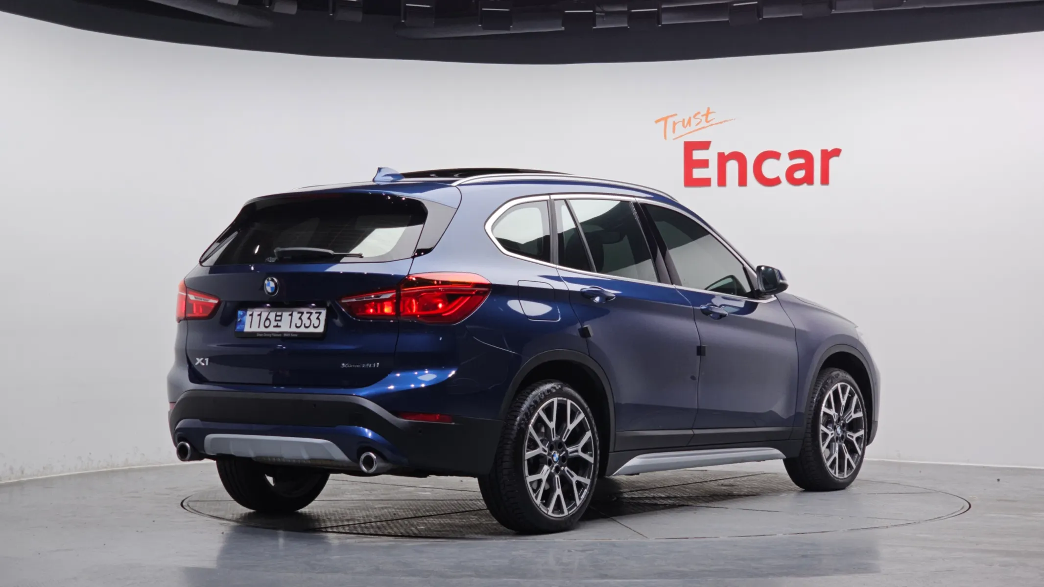 BMW X1 (F48) xDrive 20i xLine 2022 2/21