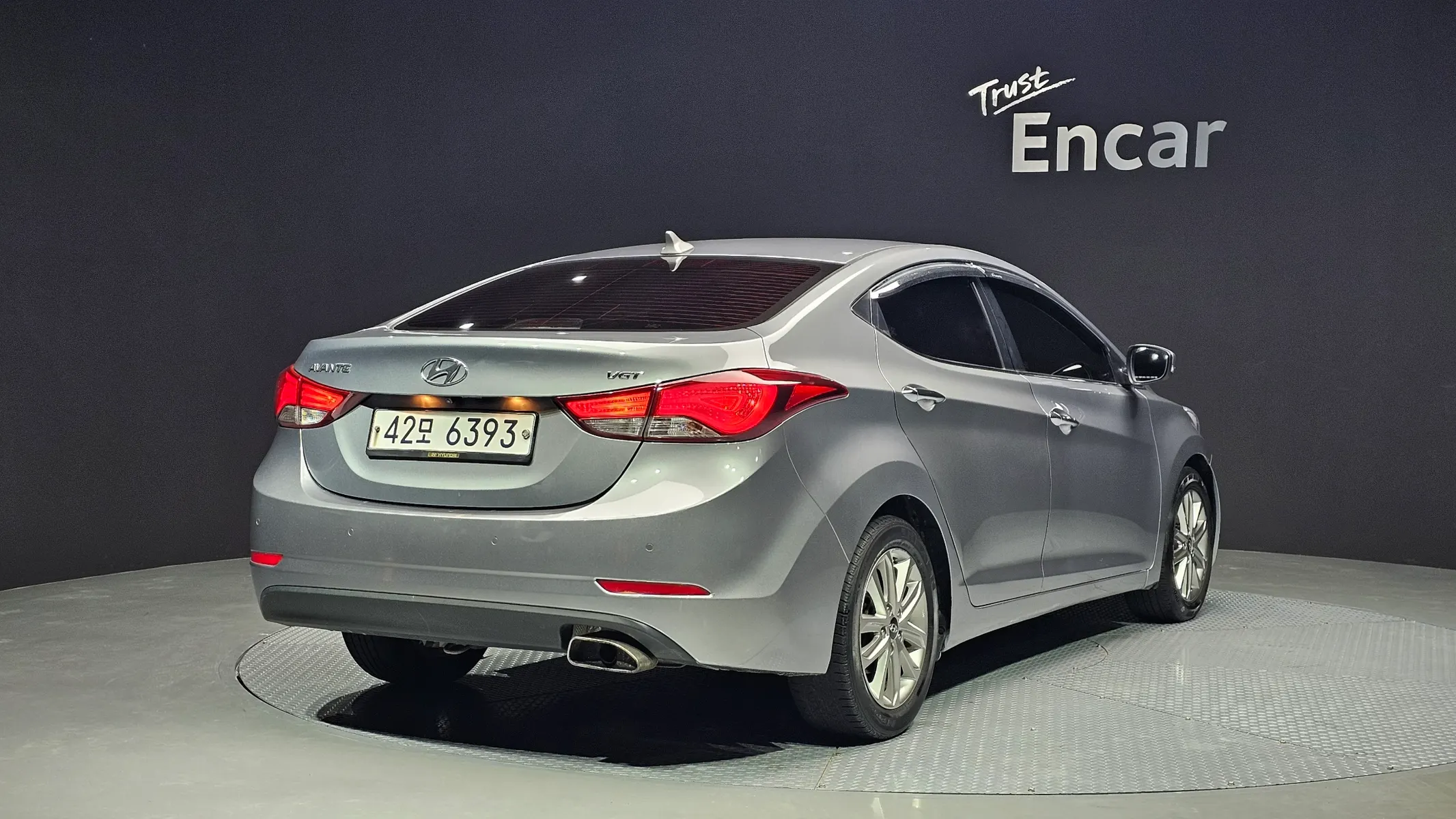 Hyundai 아반떼 1.6 VGT 2015 2/21