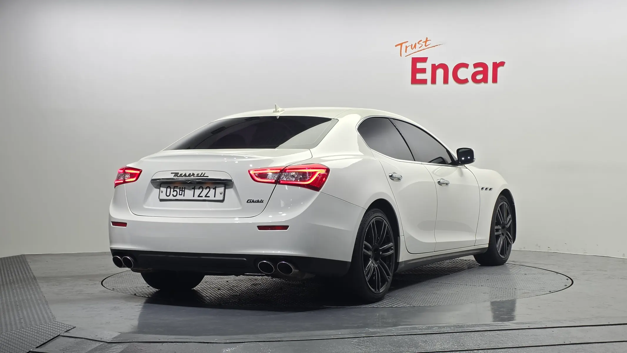 Maserati 기블리 3.0 2015 2/21