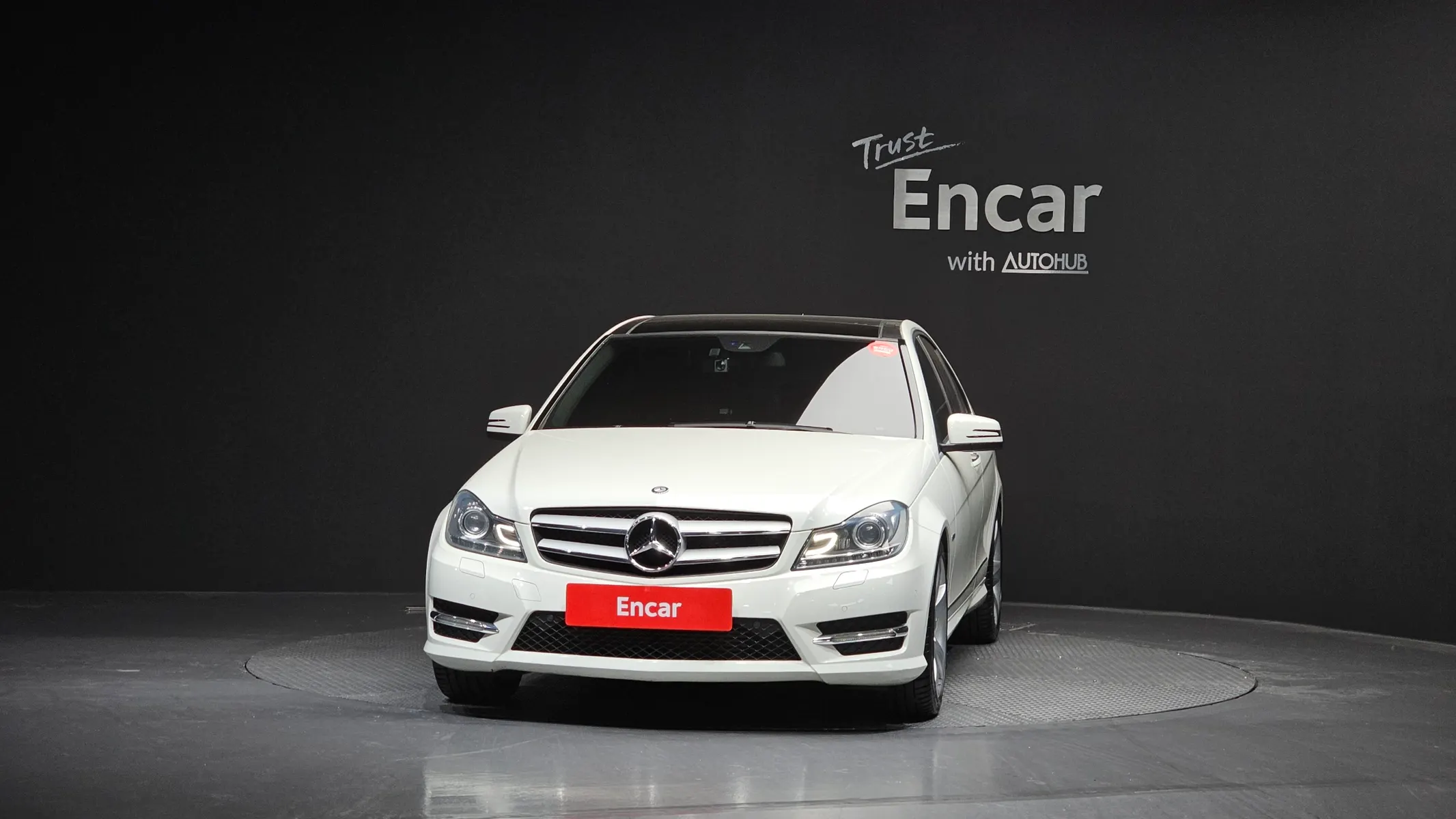 Mercedes-Benz C-Class W204 C200 CGI 2012 3/21