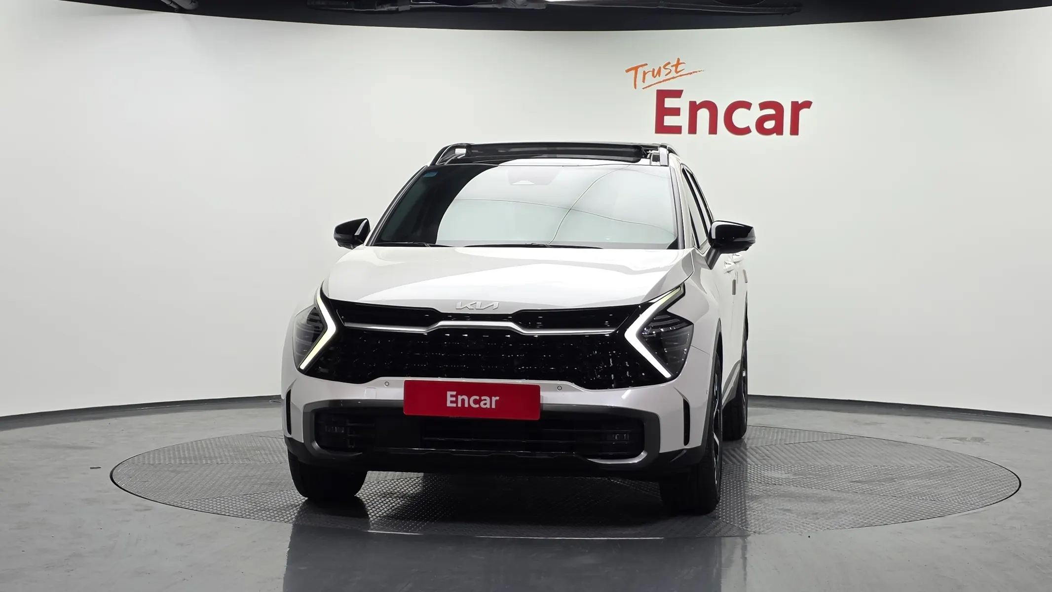 Kia 5 2WD 2023 2/5