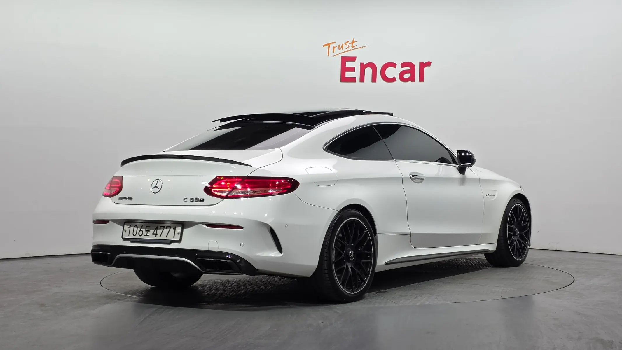 Mercedes-Benz C-Class W205 C63 S AMG 2018 2/32
