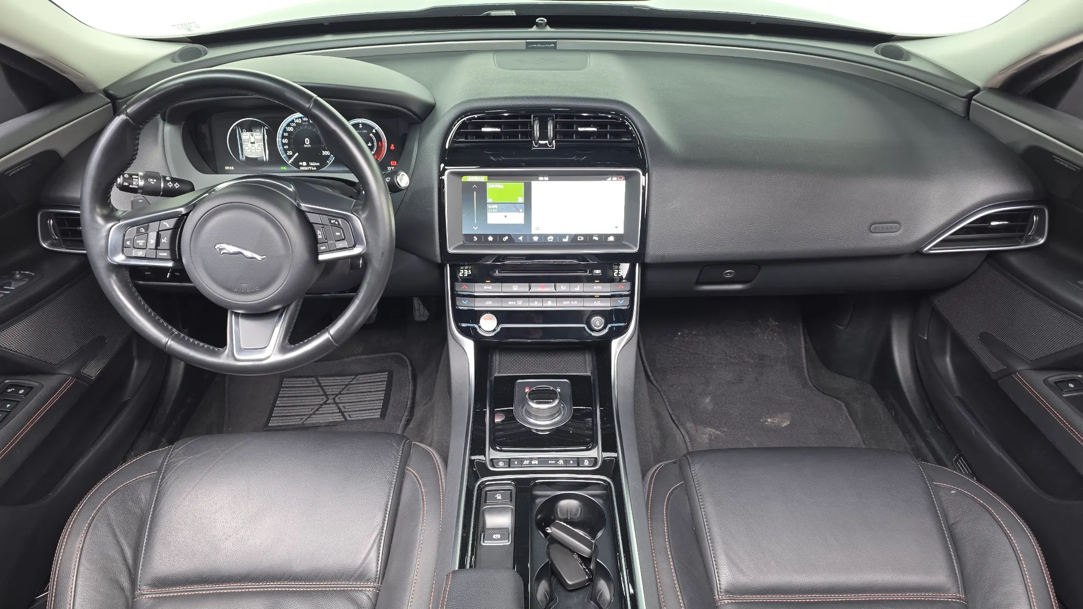 Jaguar XE 20d 2018 4/5