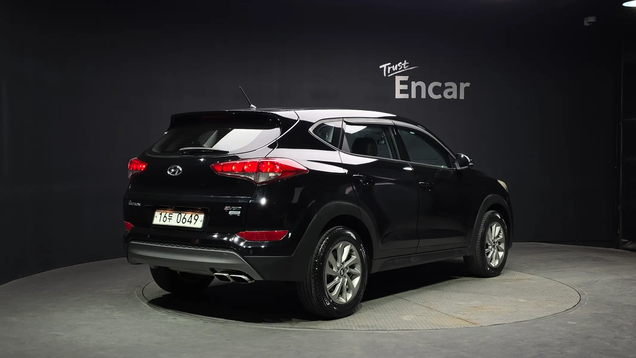 Hyundai Tucson 2.0 4WD 2015 2/21