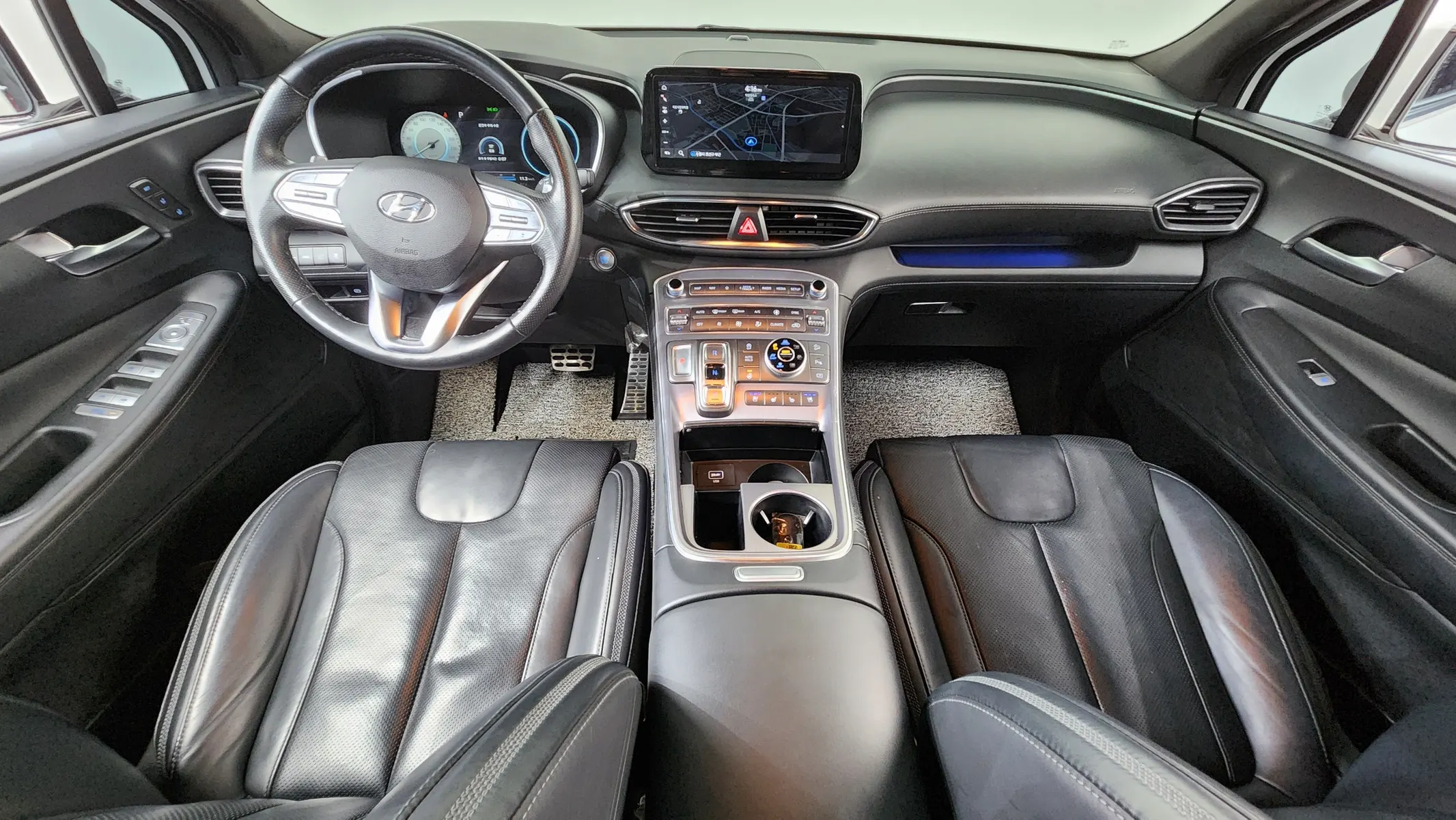 Hyundai 싼타페 2.2 4WD 2021 4/5
