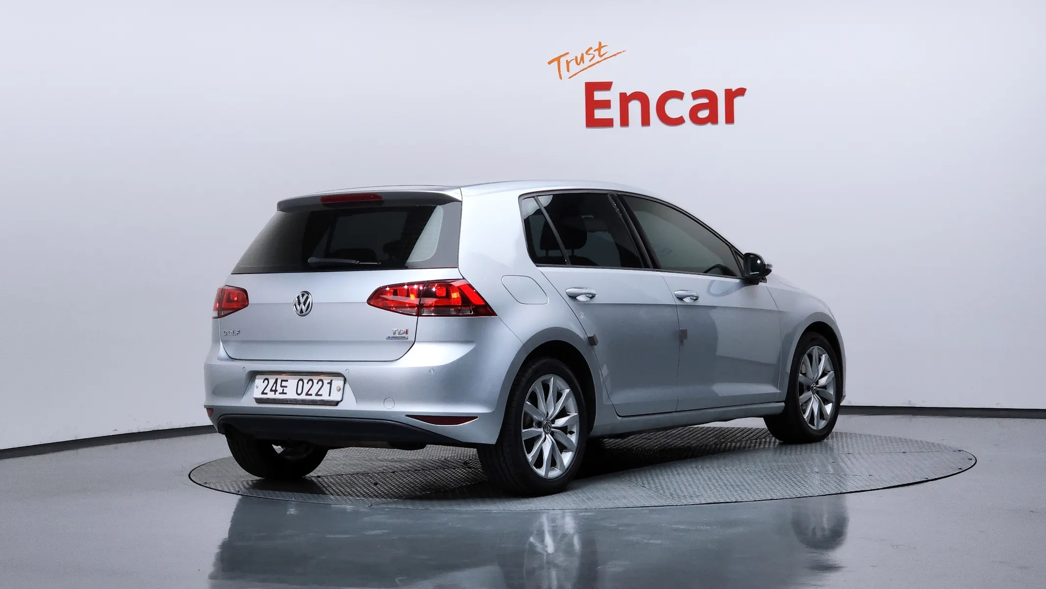 Volkswagen 7 1.6 TDI 2013 2/21