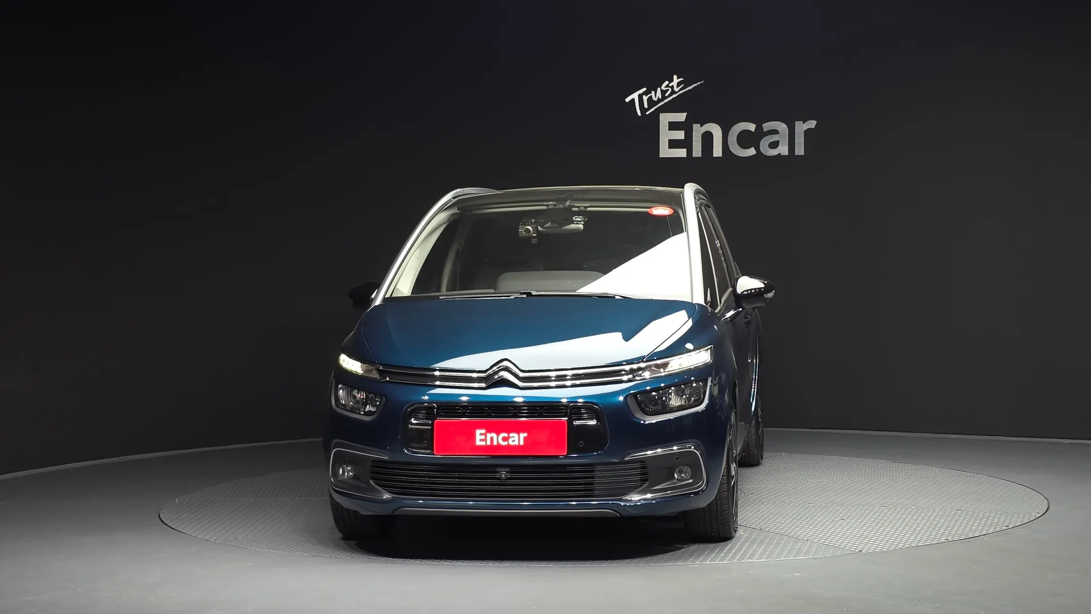 시트로엥/DS C4 Tourer 1.5 BlueHDi 2021 2/5