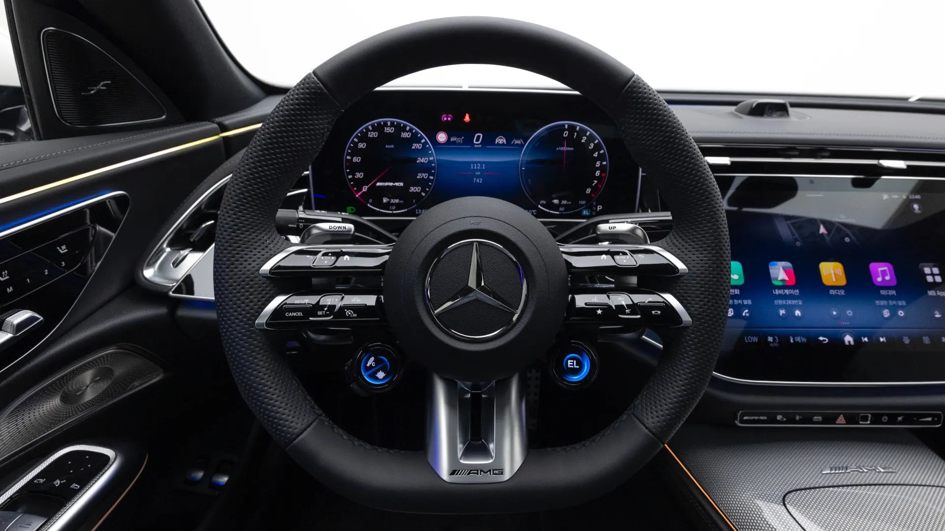 Mercedes-Benz E-Class W214 AMG E53e 4MATIC+ 2025 20/21