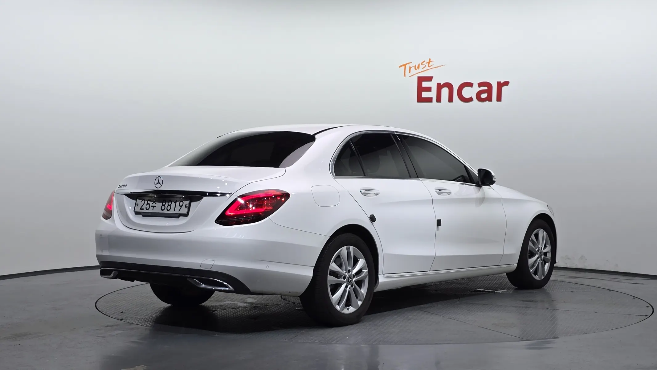 Mercedes-Benz C-Class W205 C220 d 2019 2/31