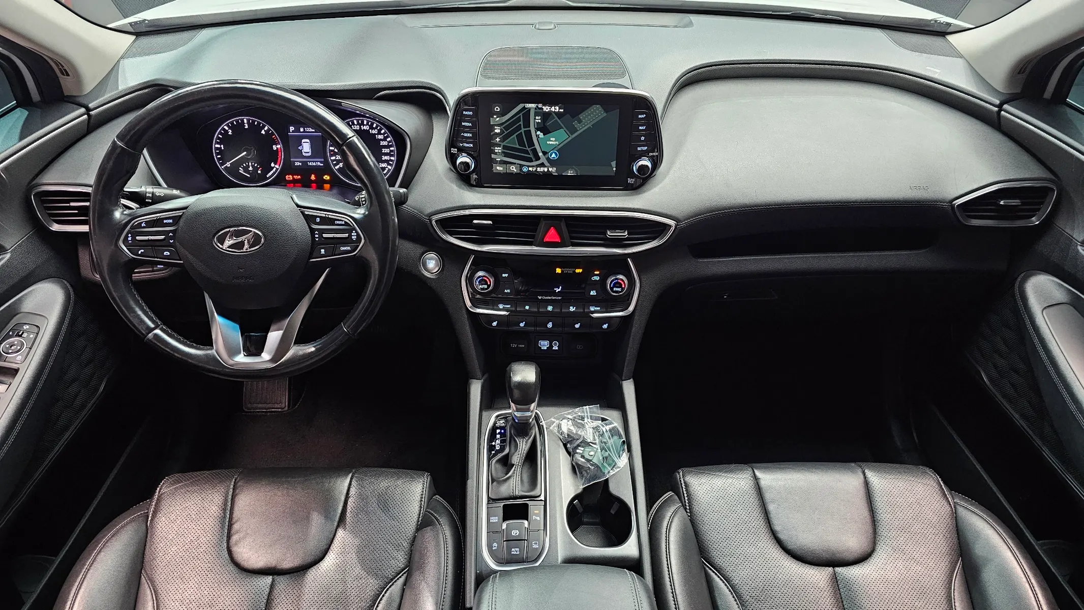 Hyundai TM 2.0 2WD 2018 4/5