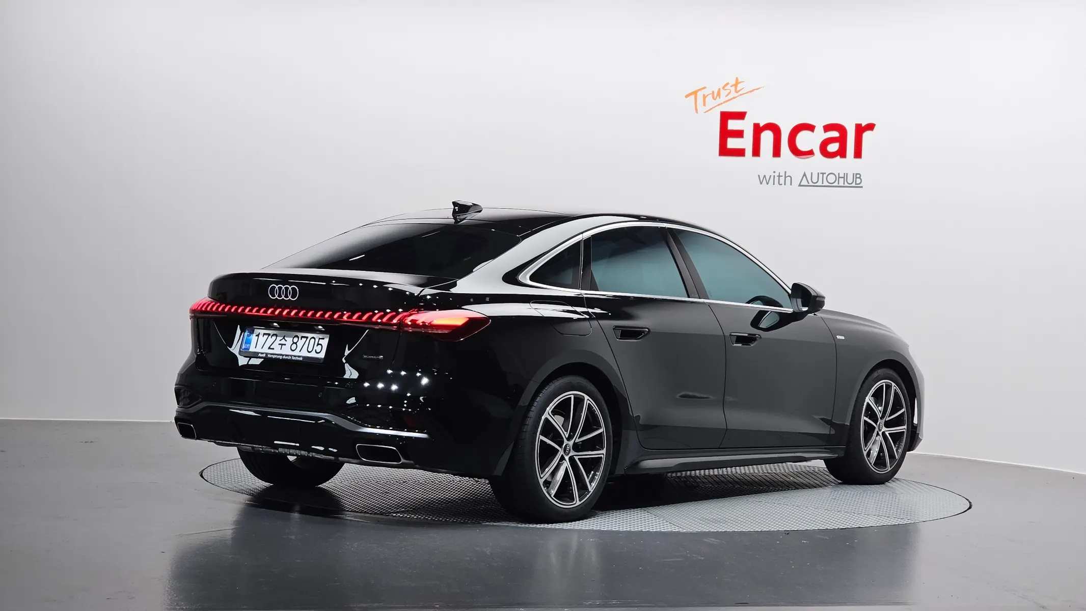 Audi A5 (B10) 40 TFSI S Line 2025 2/36