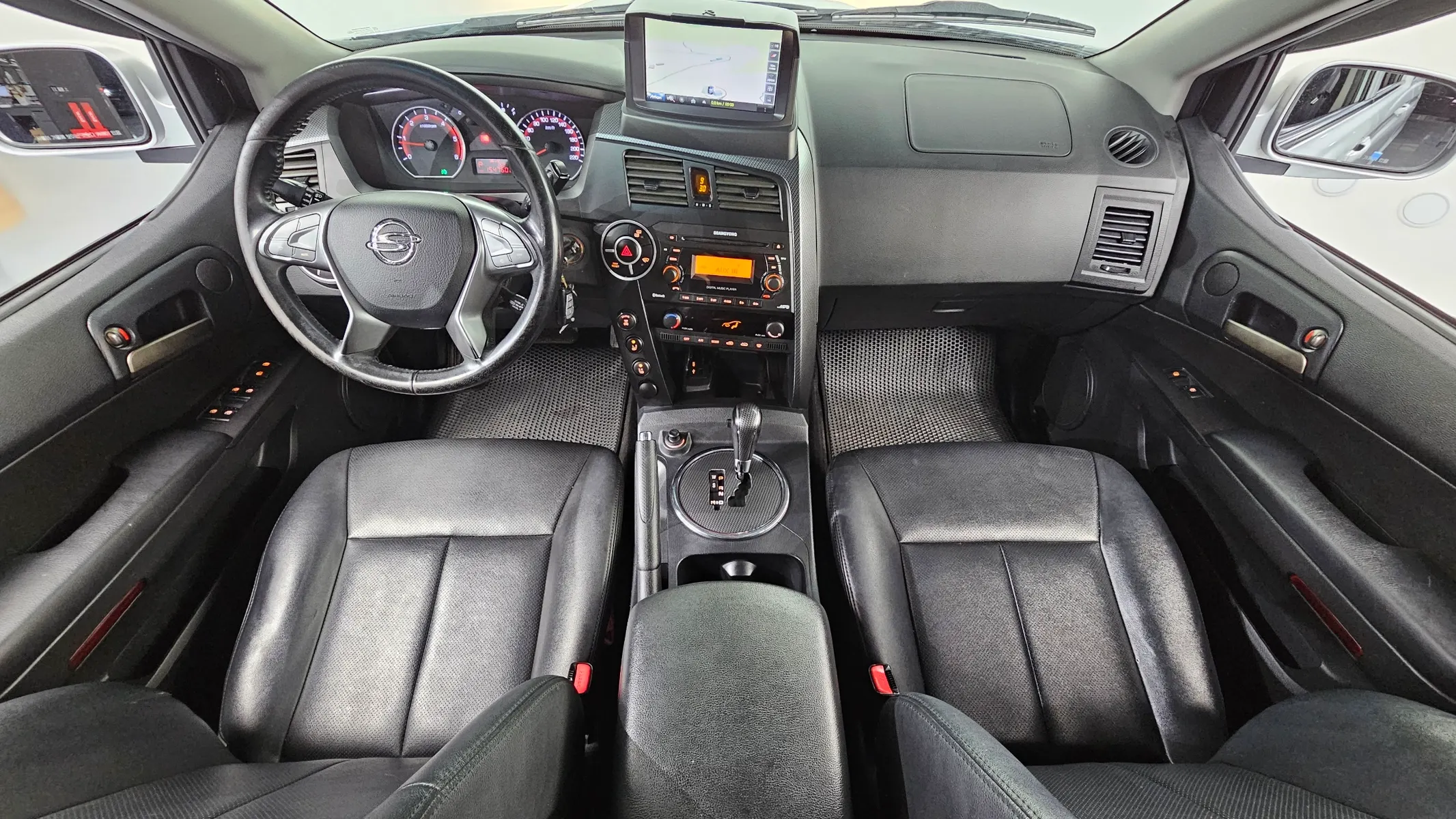 KG Mobility 코란도 스포츠 CX7 4WD 2015 4/5