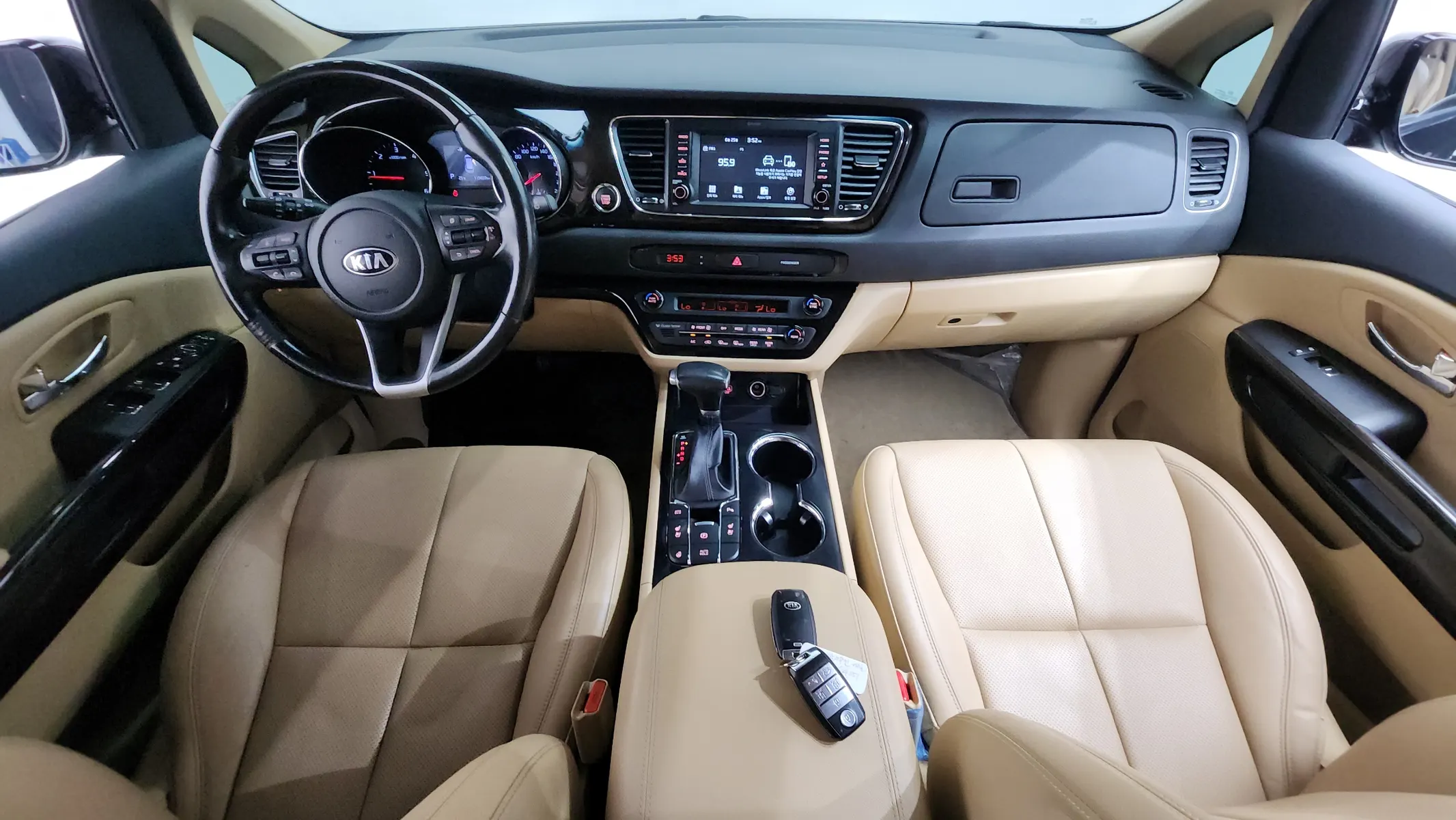 Kia 카니발 7 2018 4/5
