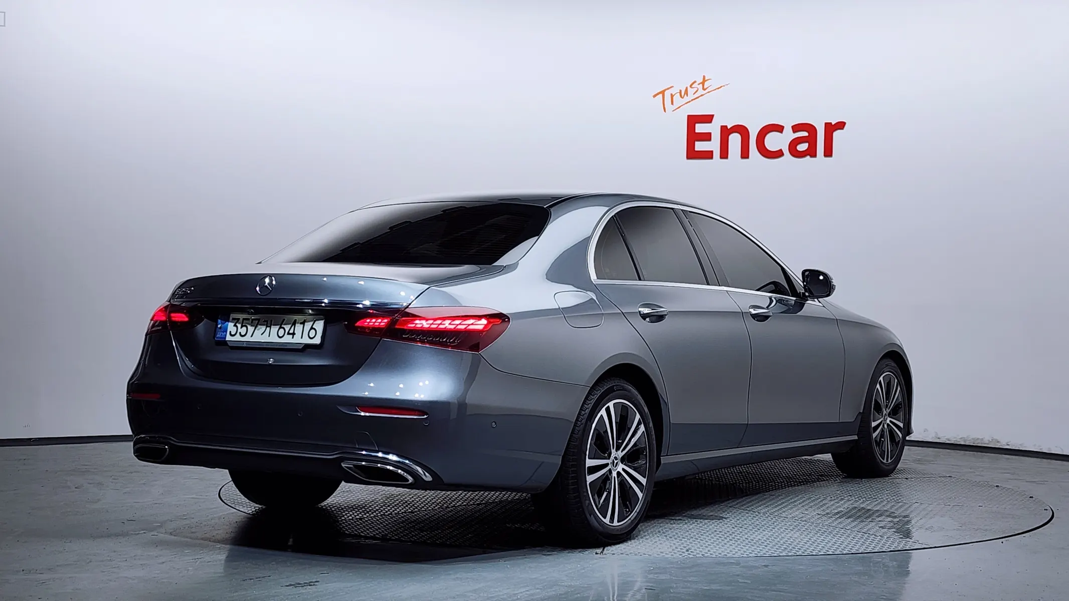 Mercedes-Benz E-Class W213 E250 2021 2/21