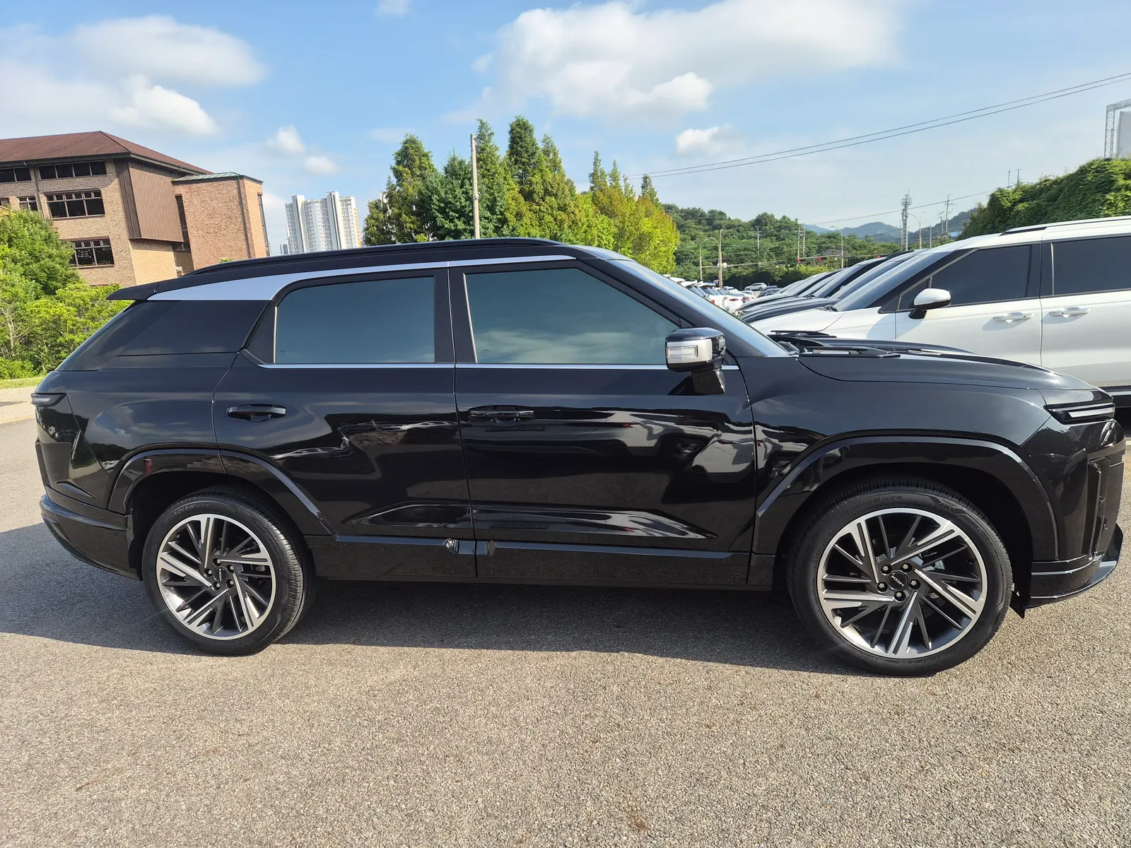 KG Mobility 2 HEV 1.5 2WD 2025 3/5