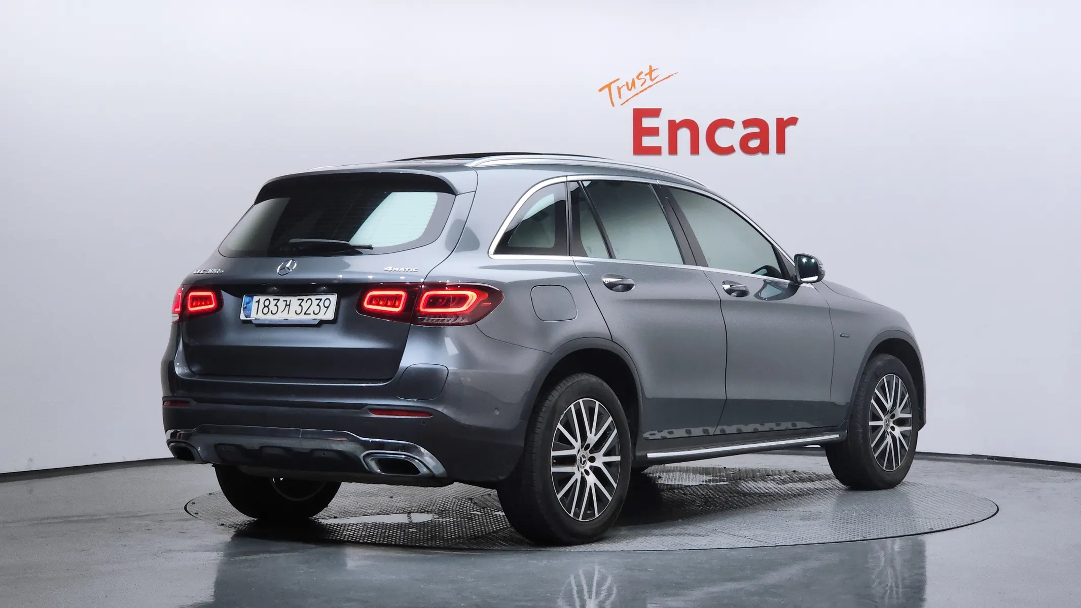 Mercedes-Benz GLC-Class X253 GLC300e 4MATIC 2021 2/21
