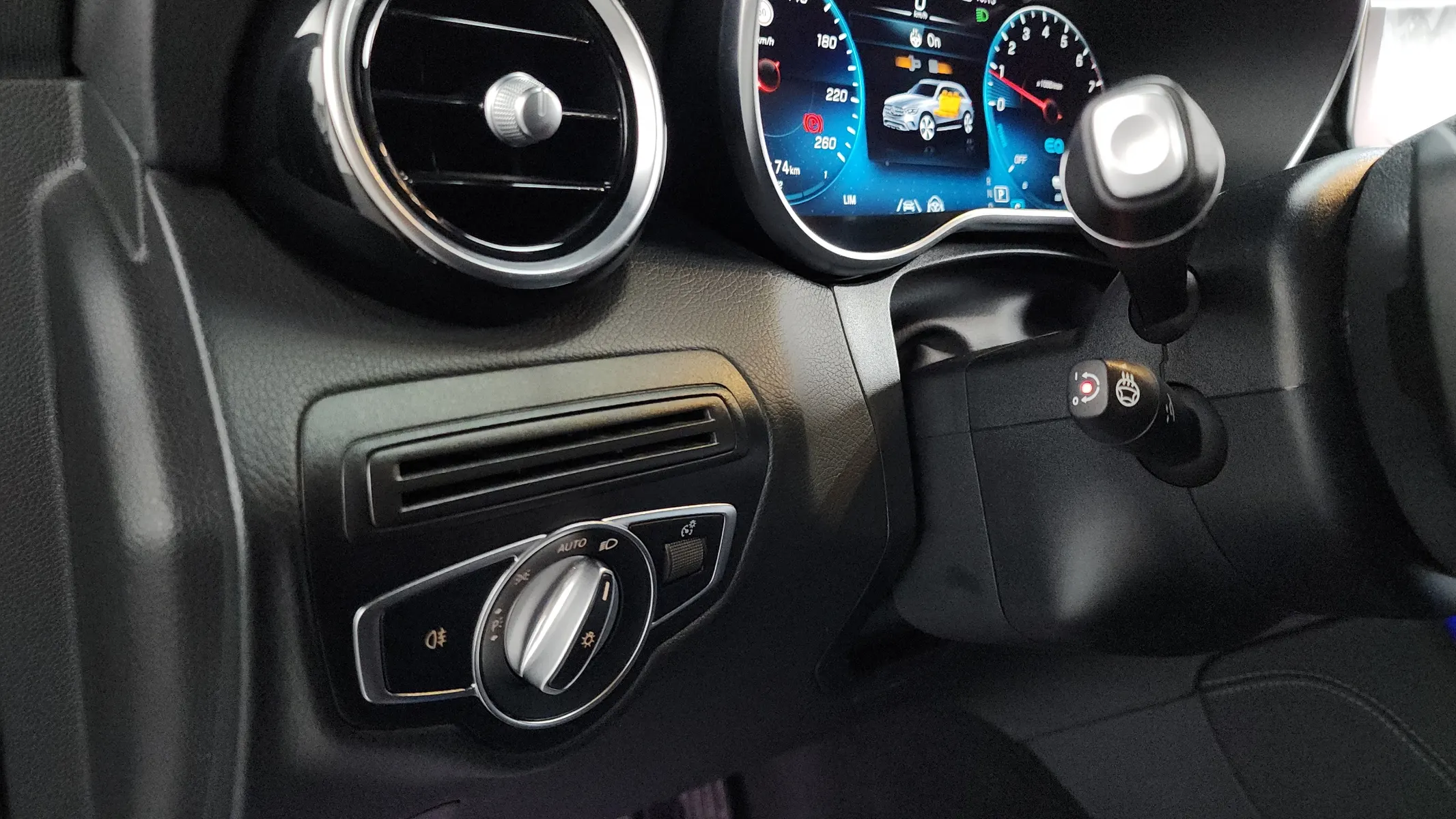 Mercedes-Benz GLC-Class X253 GLC300e 4MATIC 2021 20/21