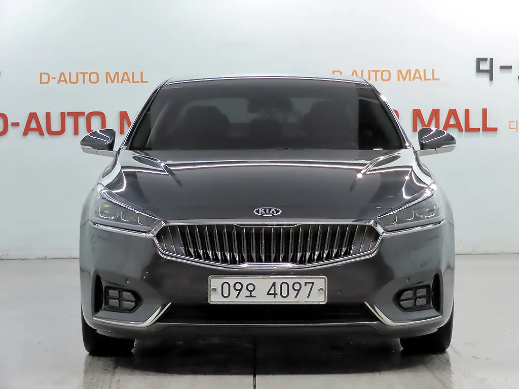Kia K7 3.0 LPI () 2017 2/5