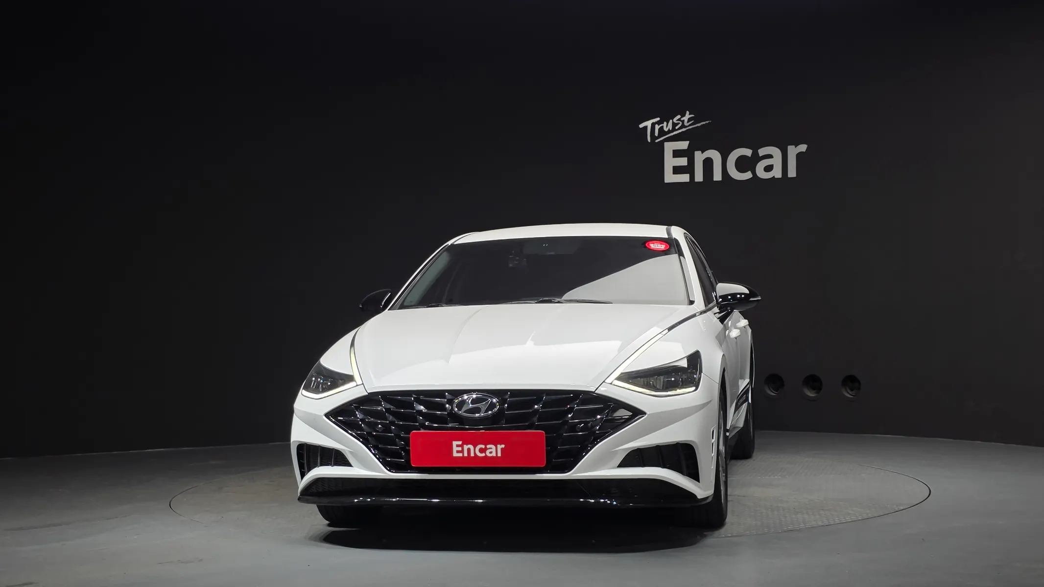 Hyundai (DN8) 2.0 2022 2/5