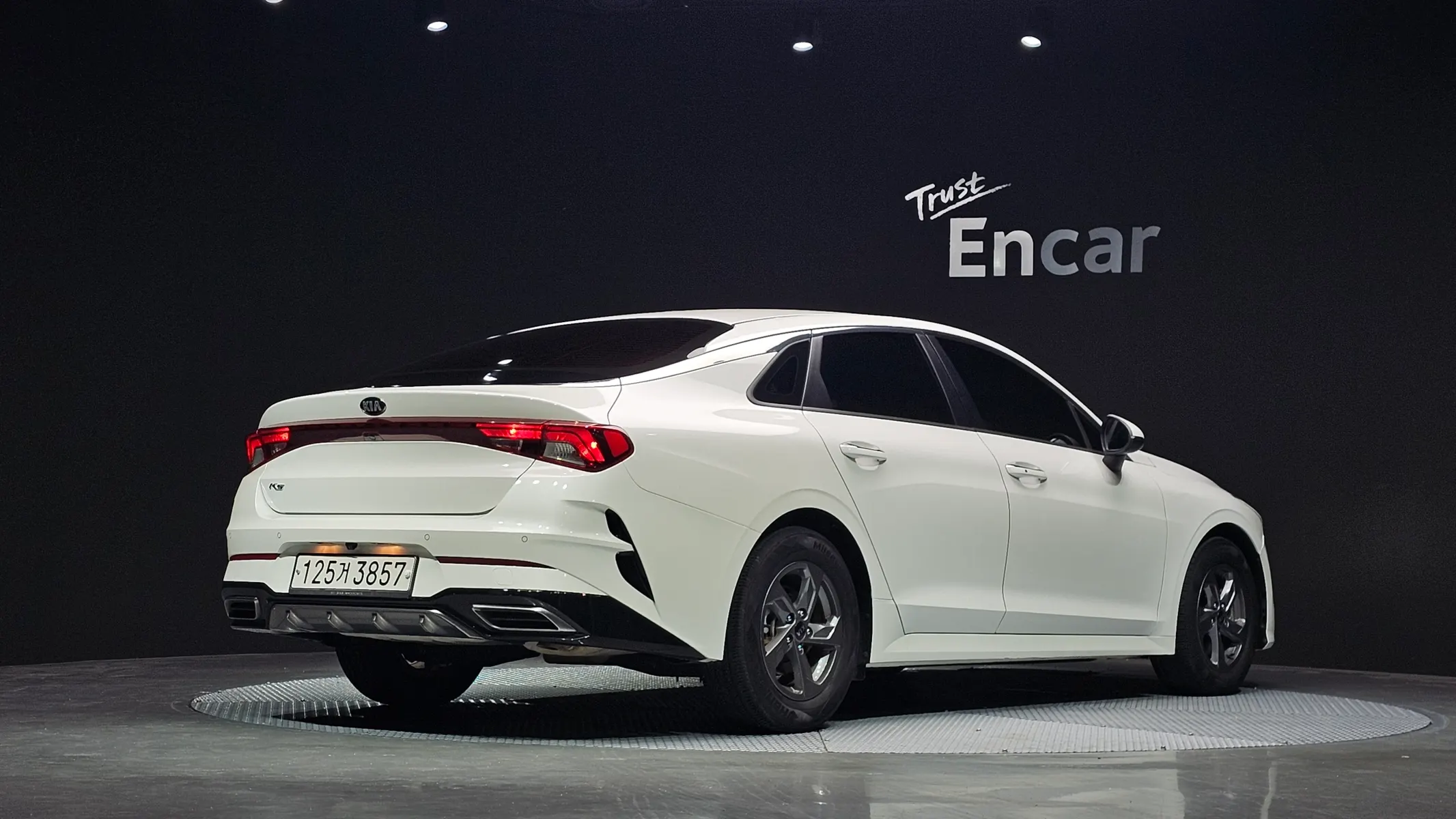 Kia K5 3 2.0 LPI() 2020 2/33
