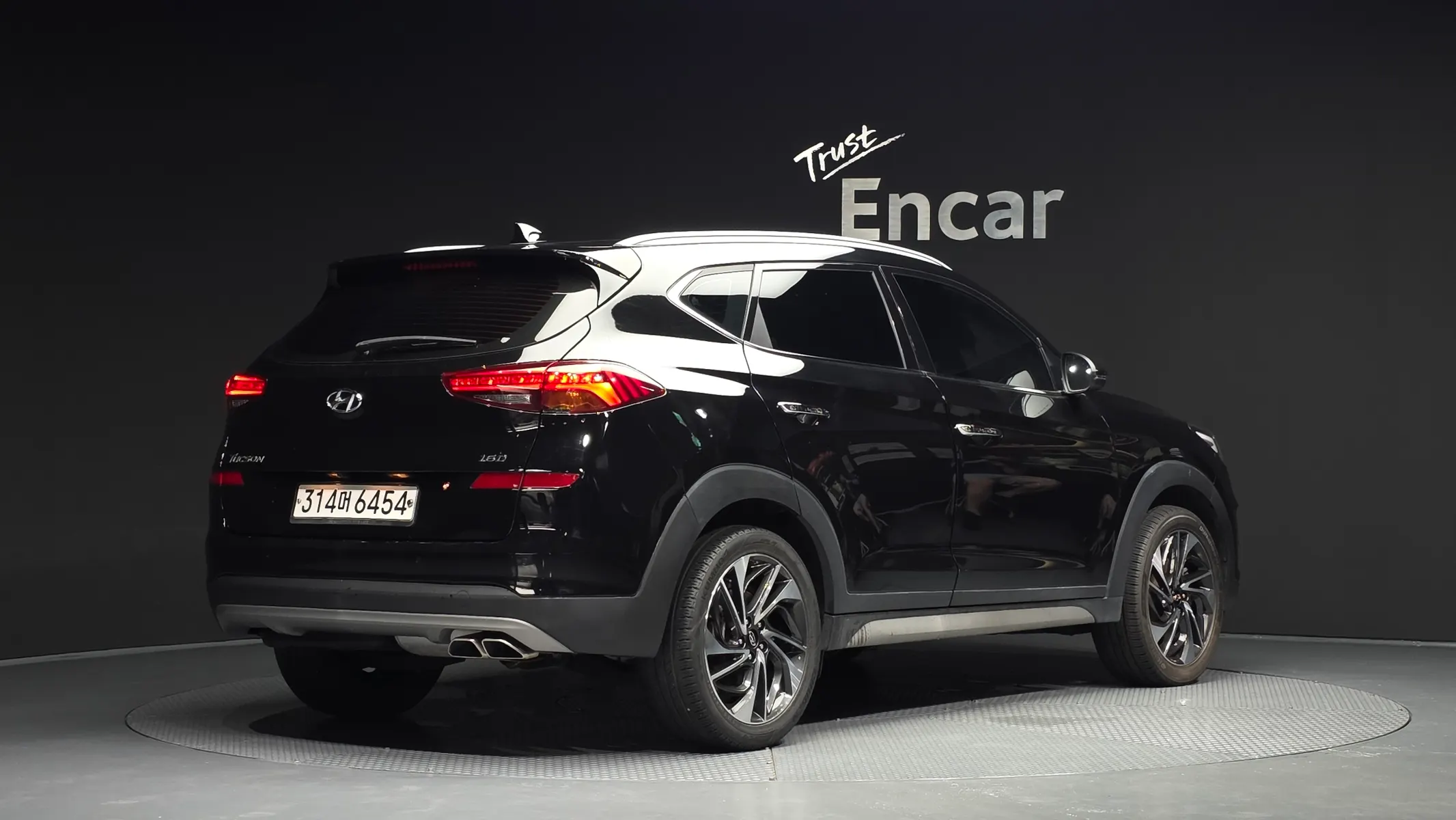 Hyundai Tucson 1.6 2WD 2019 2/33