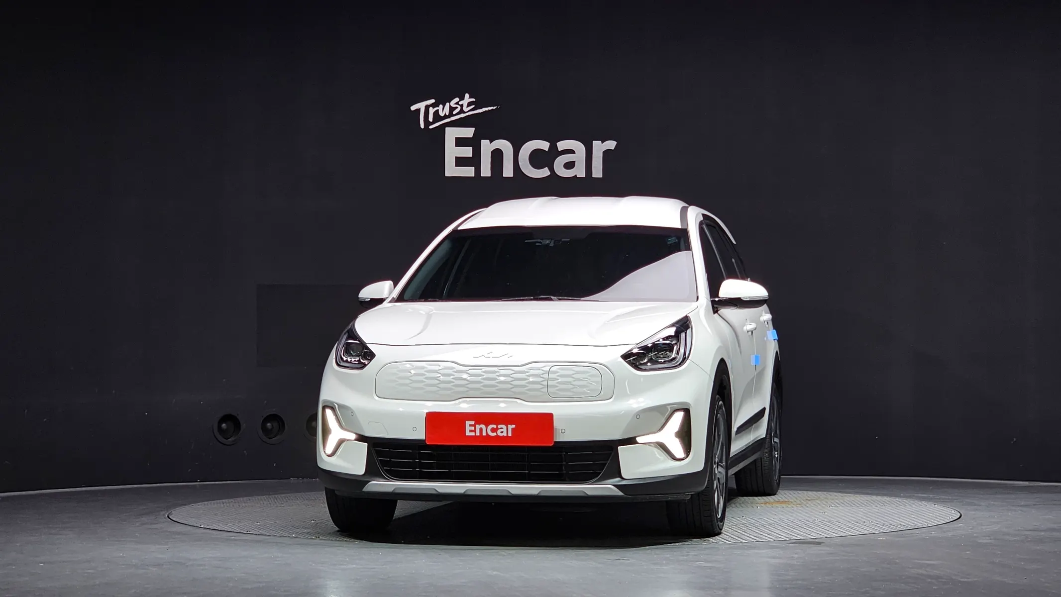 Kia 니로 플러스 2022 2/5