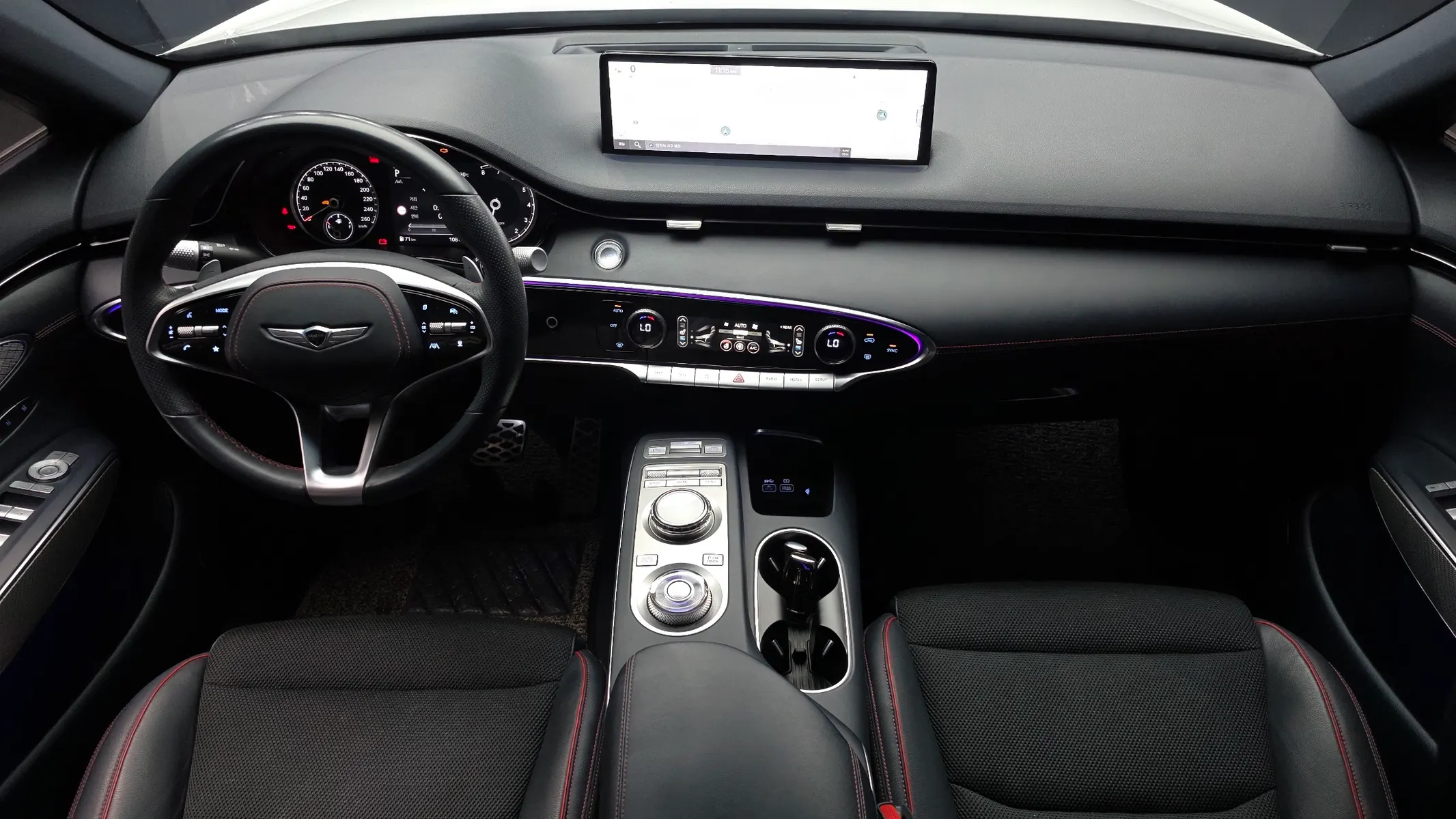 Genesis GV70 2.5T 2WD 2021 4/5
