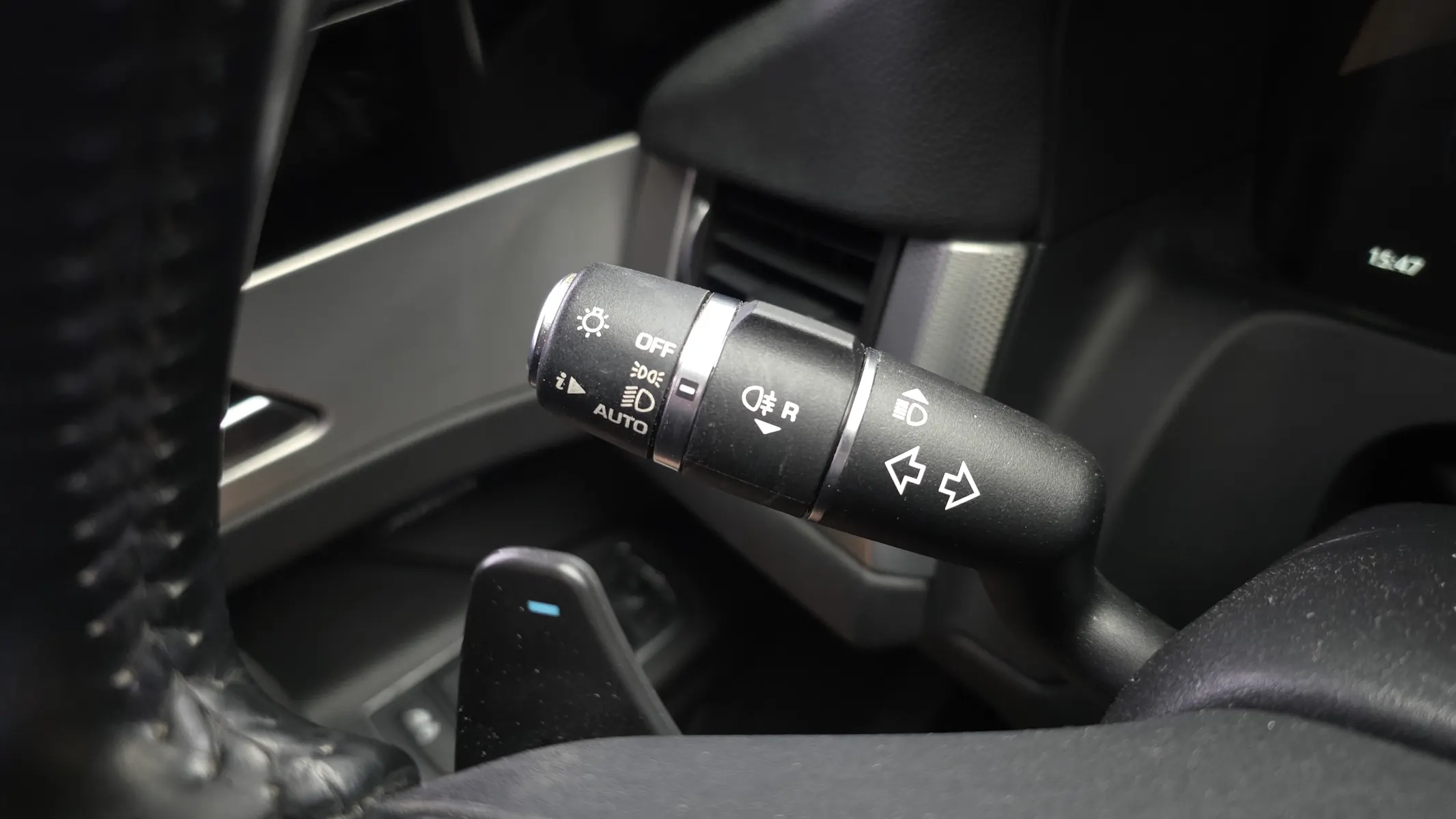 Jaguar XF (X260) 20d 2016 33/34