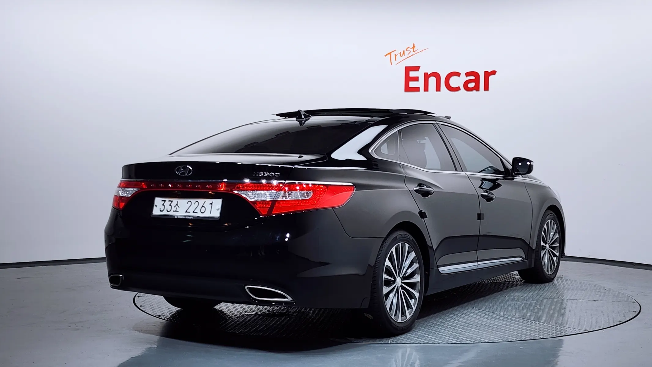 Hyundai Grandeur HG HG300 2014 2/33