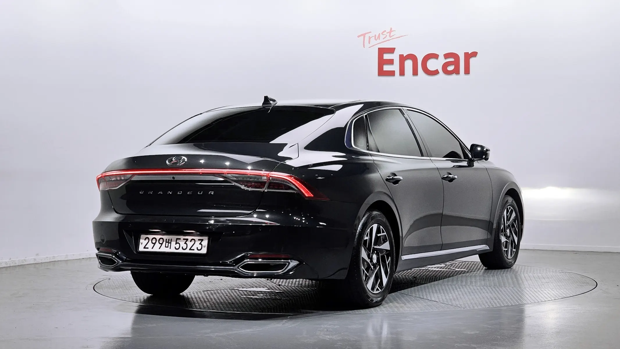Hyundai IG 2021 2/32