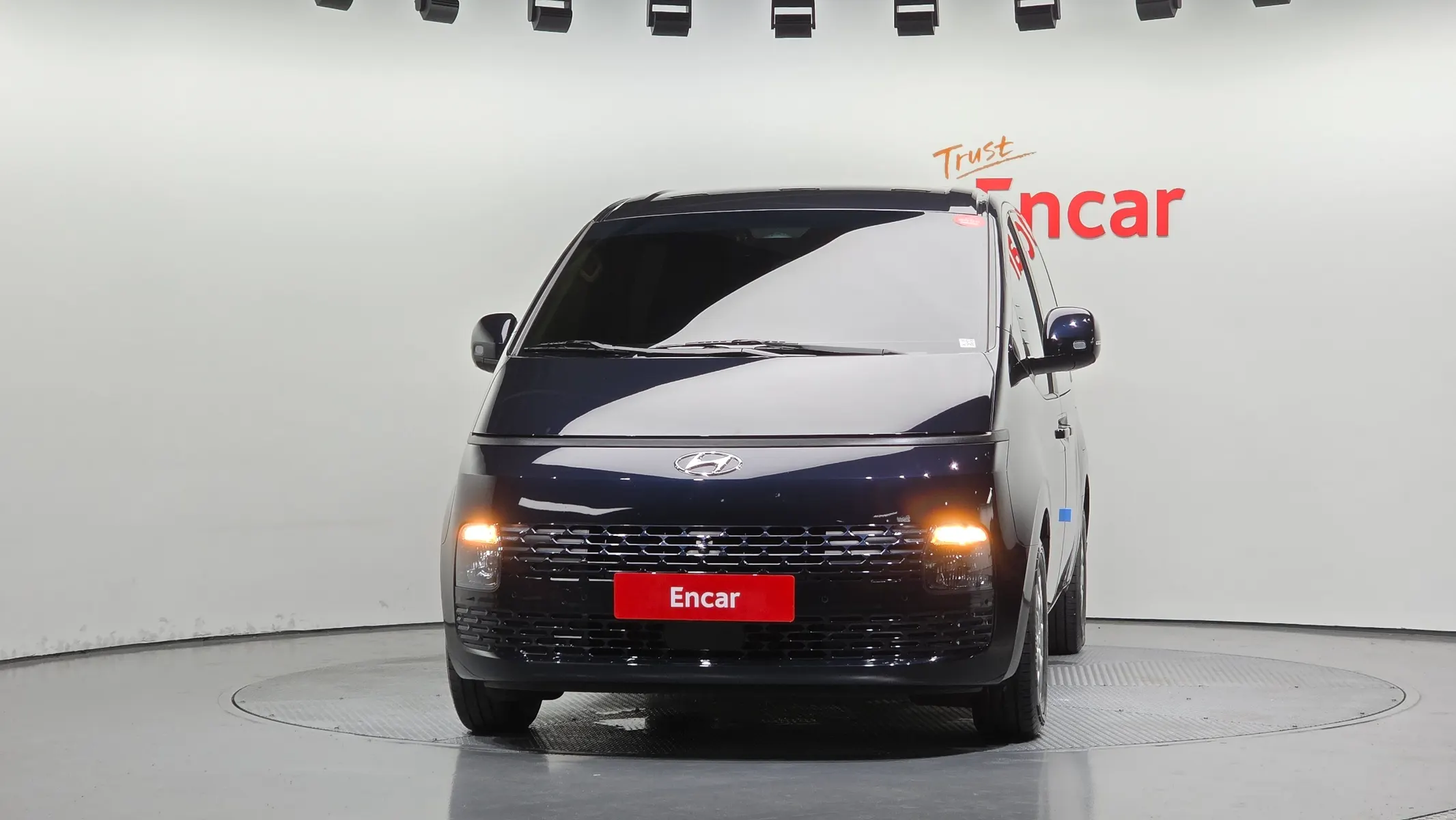 Hyundai Staria L3.5 5 2023 3/31