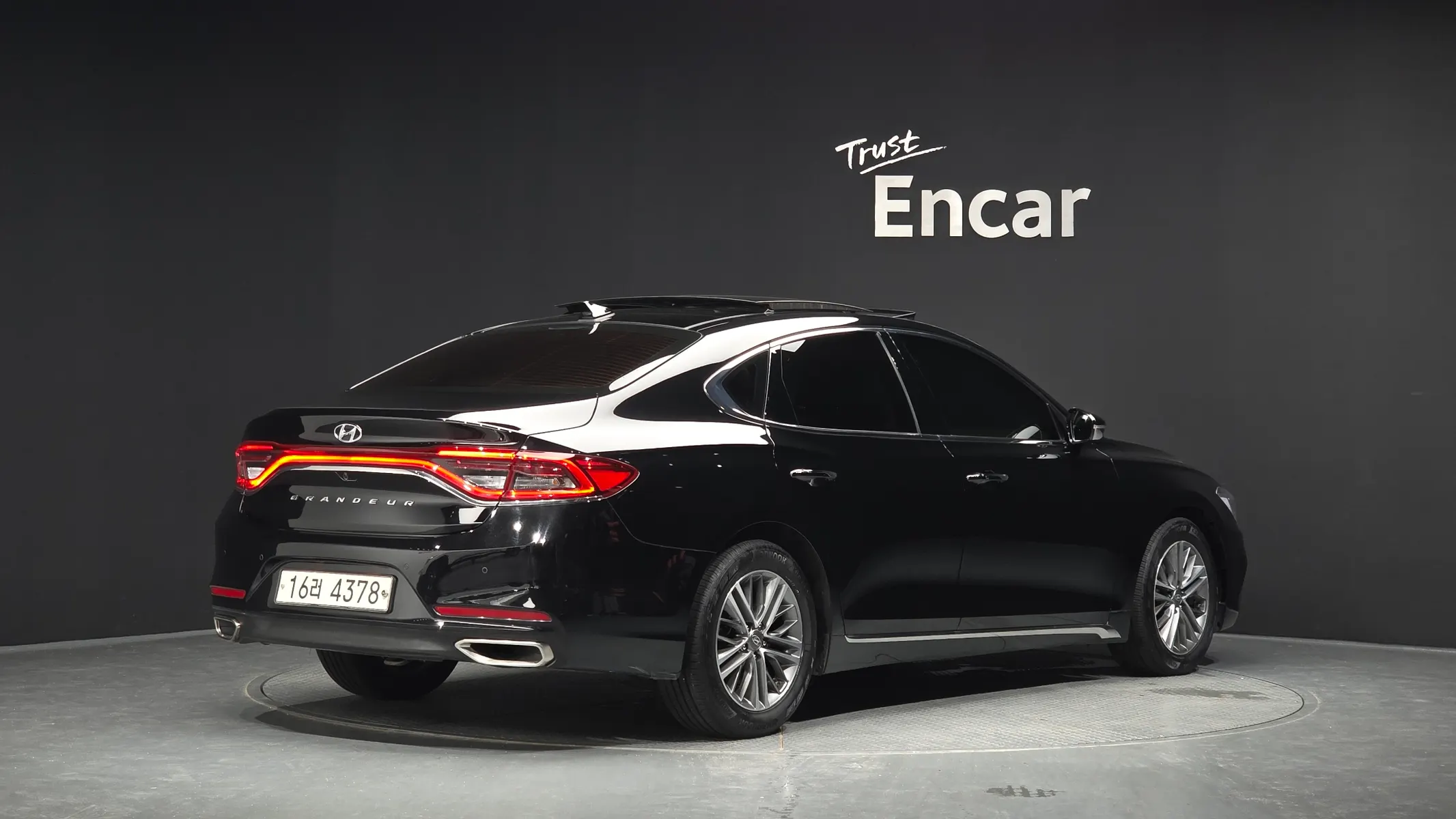 Hyundai IG 2.4 2017 2/34