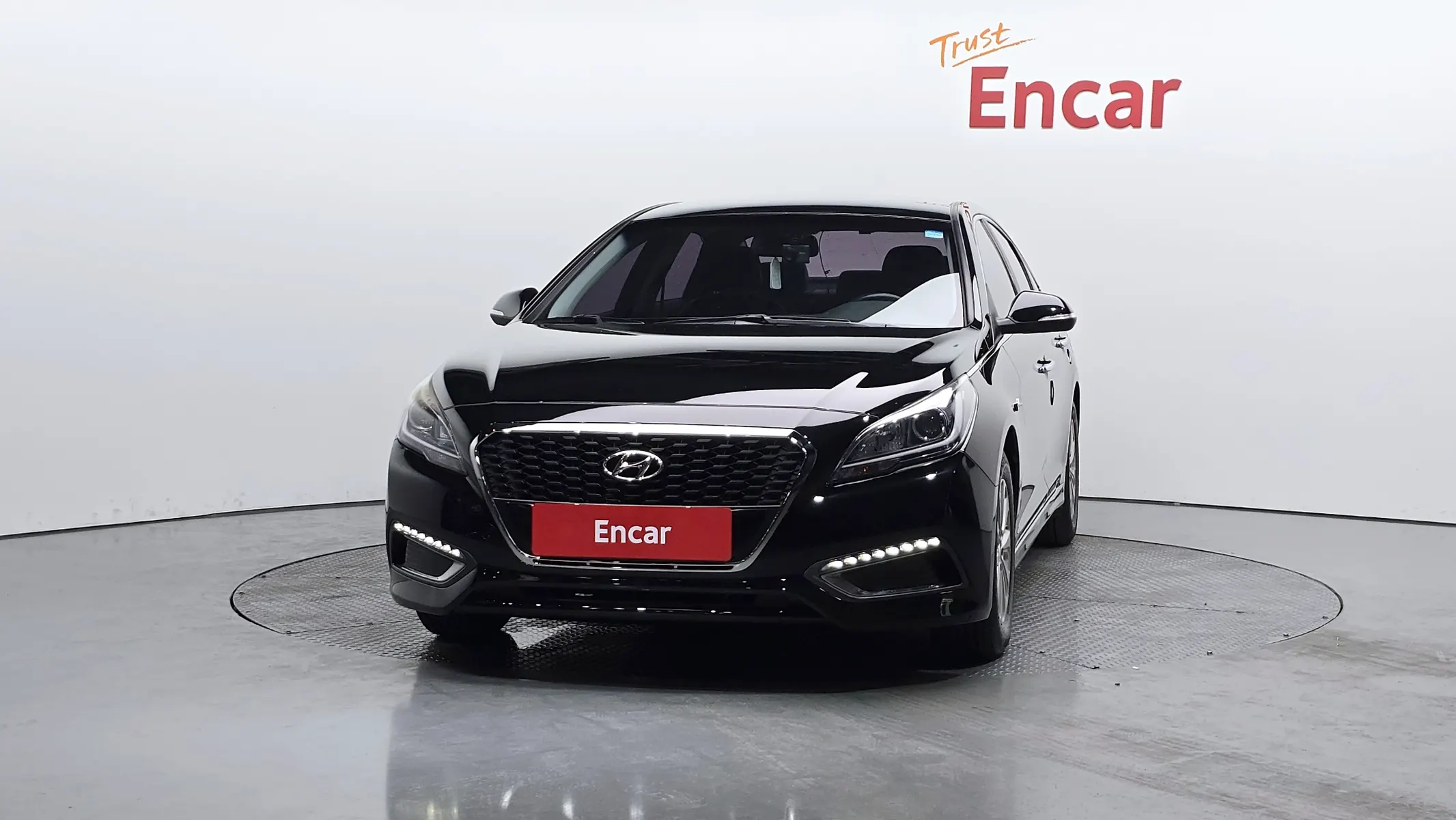 Hyundai LF 2.0 HEV 2015 3/31