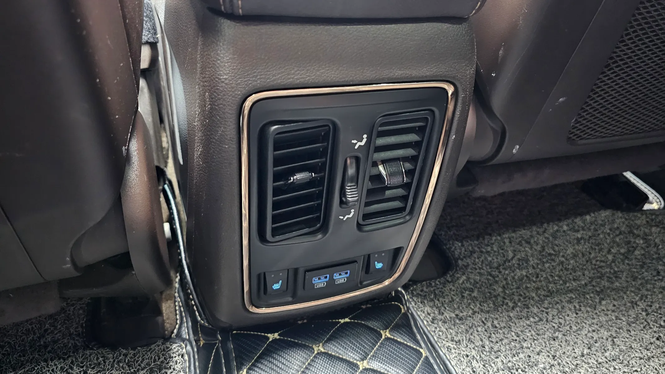 Jeep 그랜드 체로키 3.0 2014 30/31