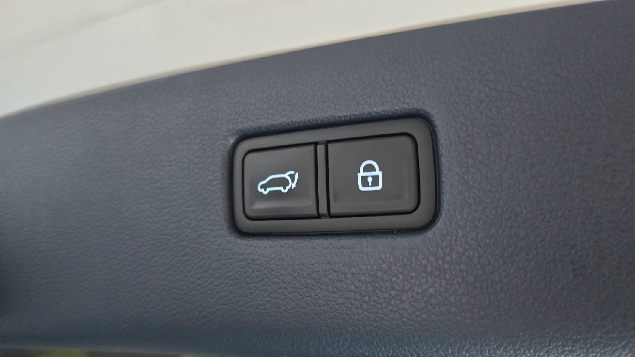 Genesis GV80 3.0 AWD 2021 32/33