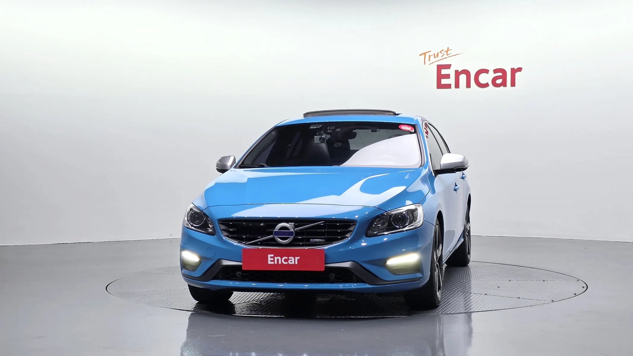 Volvo S60 T5 R- 2015 2/5