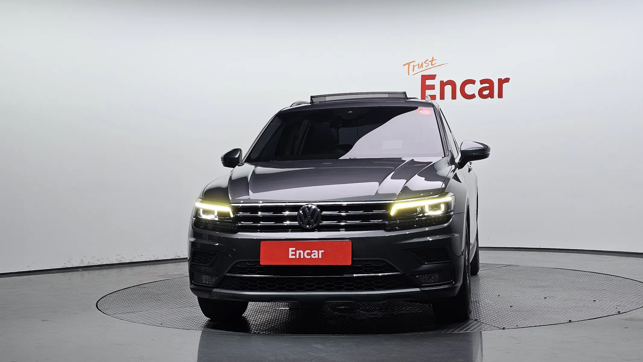 Volkswagen 2 2.0 TDI 2019 3/32