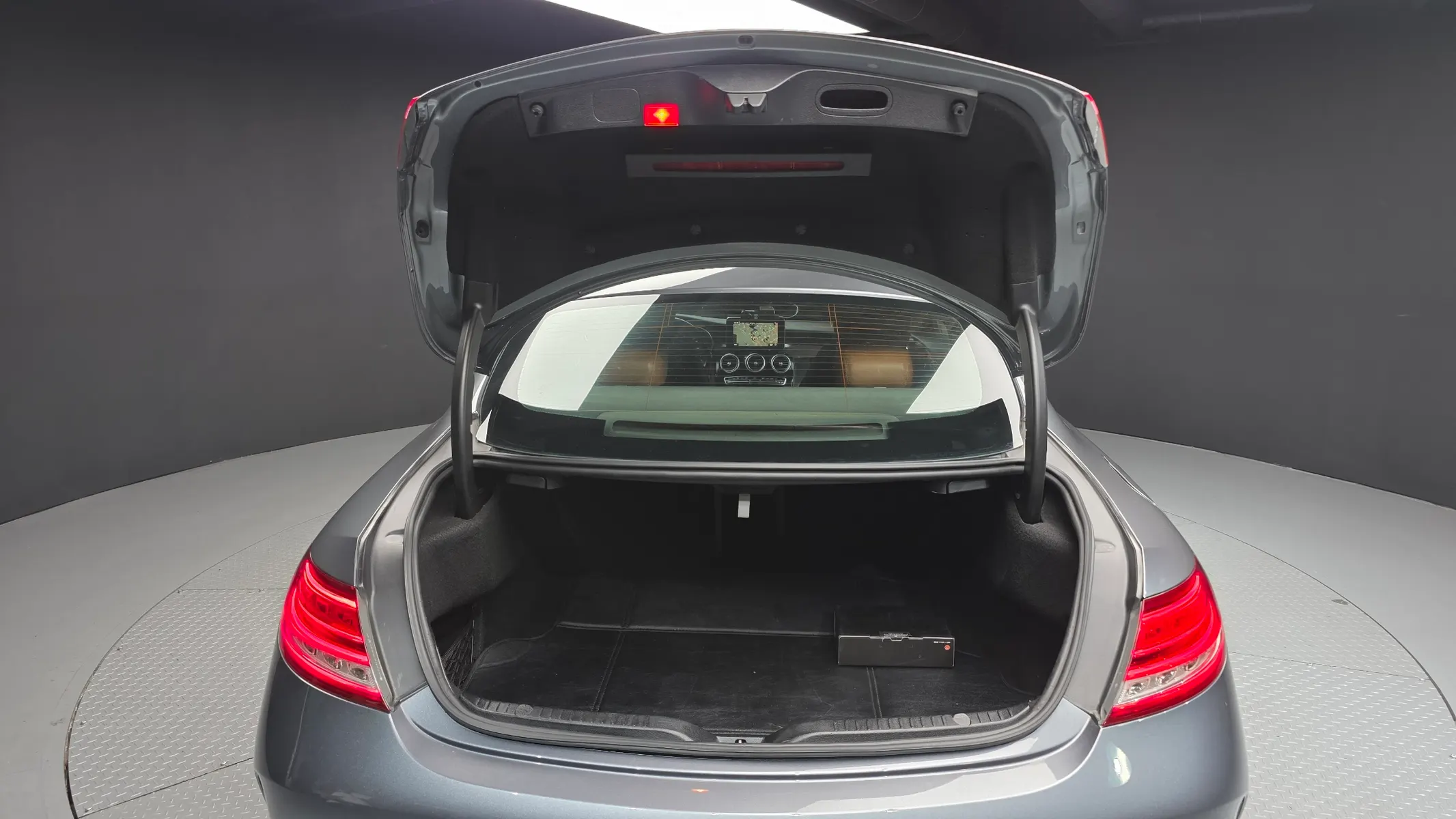 Mercedes-Benz C-Class W205 C220 d 2017 20/21