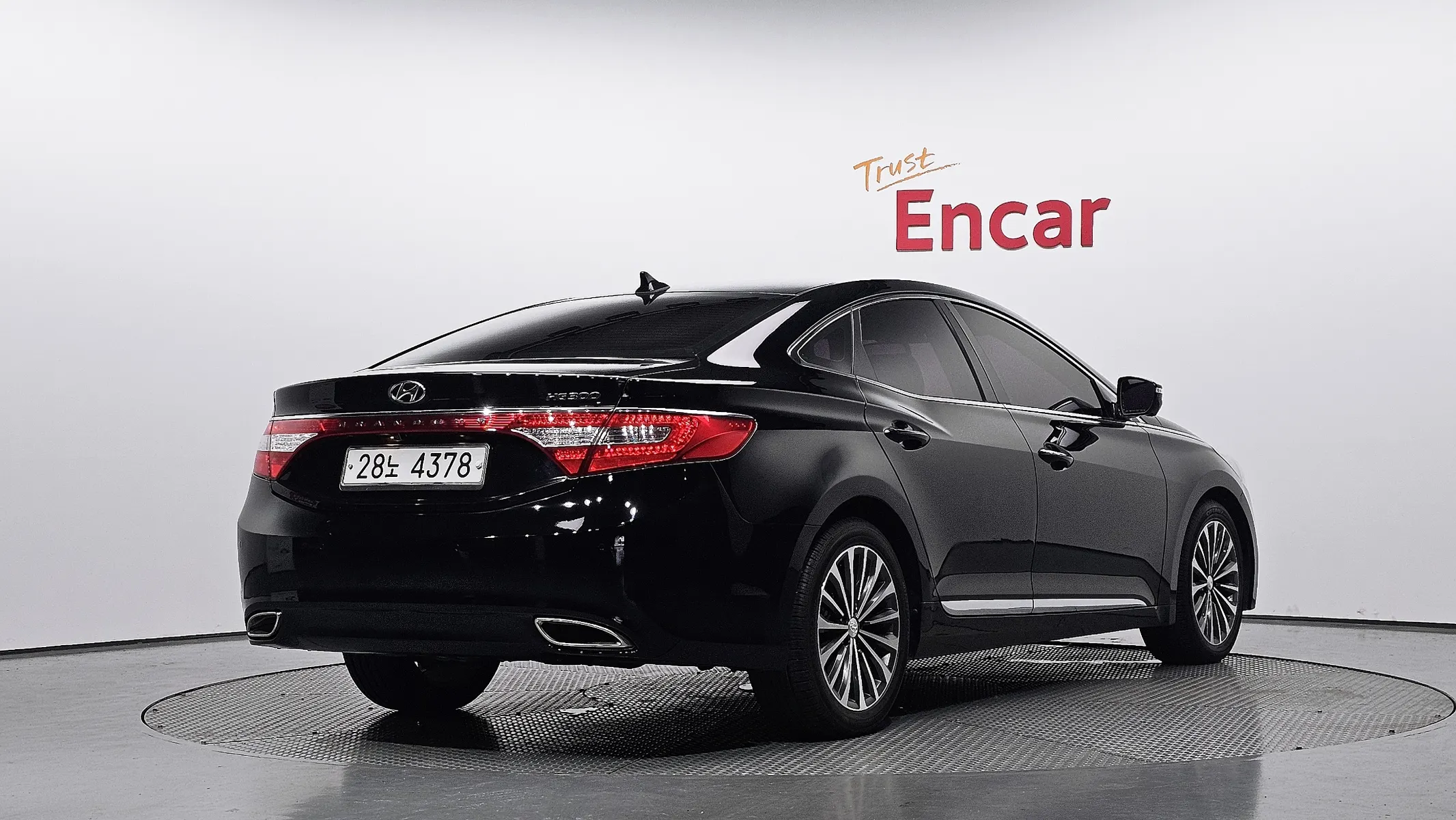 Hyundai Grandeur HG HG300 2013 2/32