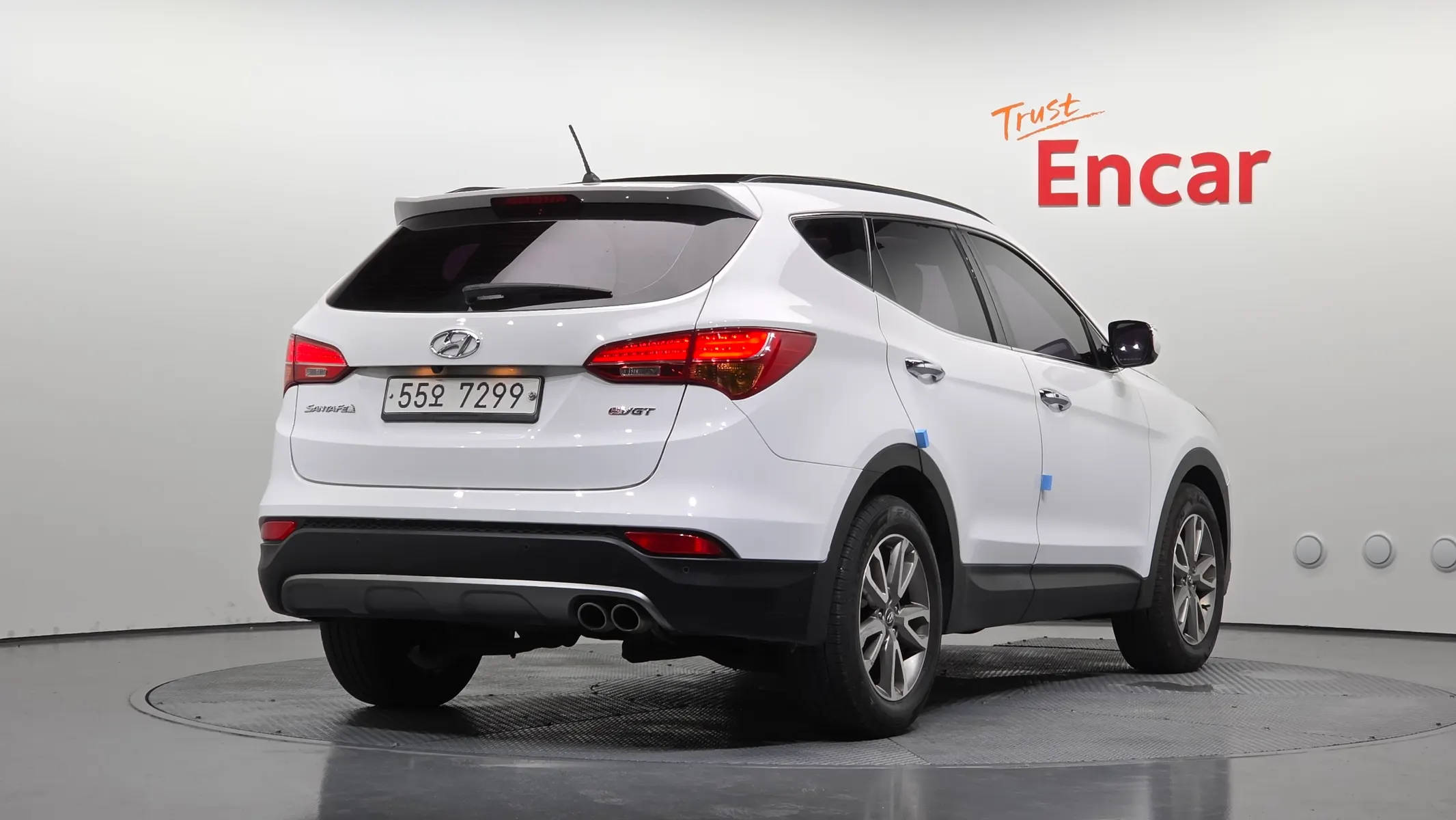 Hyundai DM (e-VGT) 2.0 2WD 2013 2/31