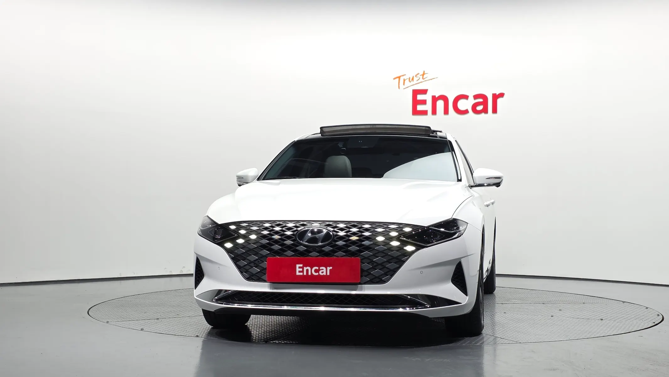 Hyundai IG 2022 3/34