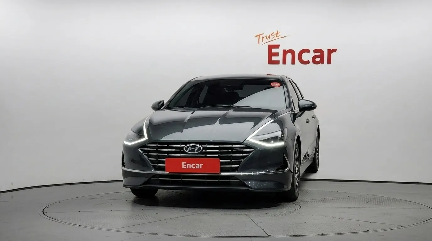 Hyundai (DN8) 2023 2/5