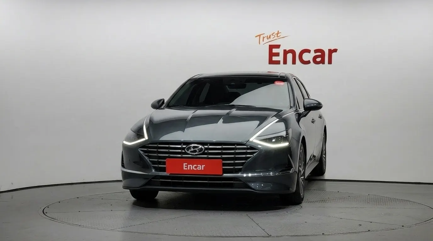 Hyundai (DN8) 2023 2/5